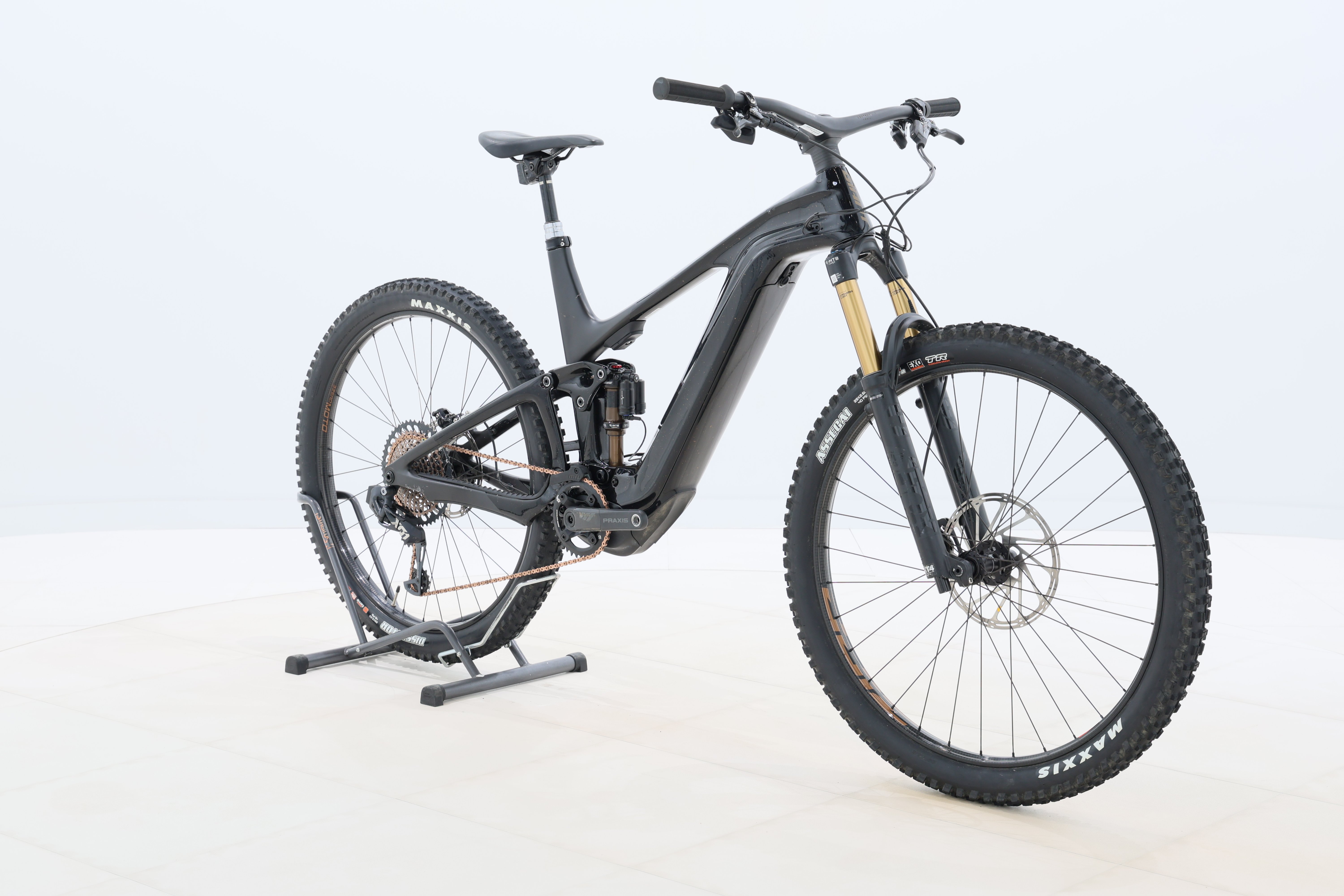 ee05501a-534d-4f02-ad26-6741281df79a