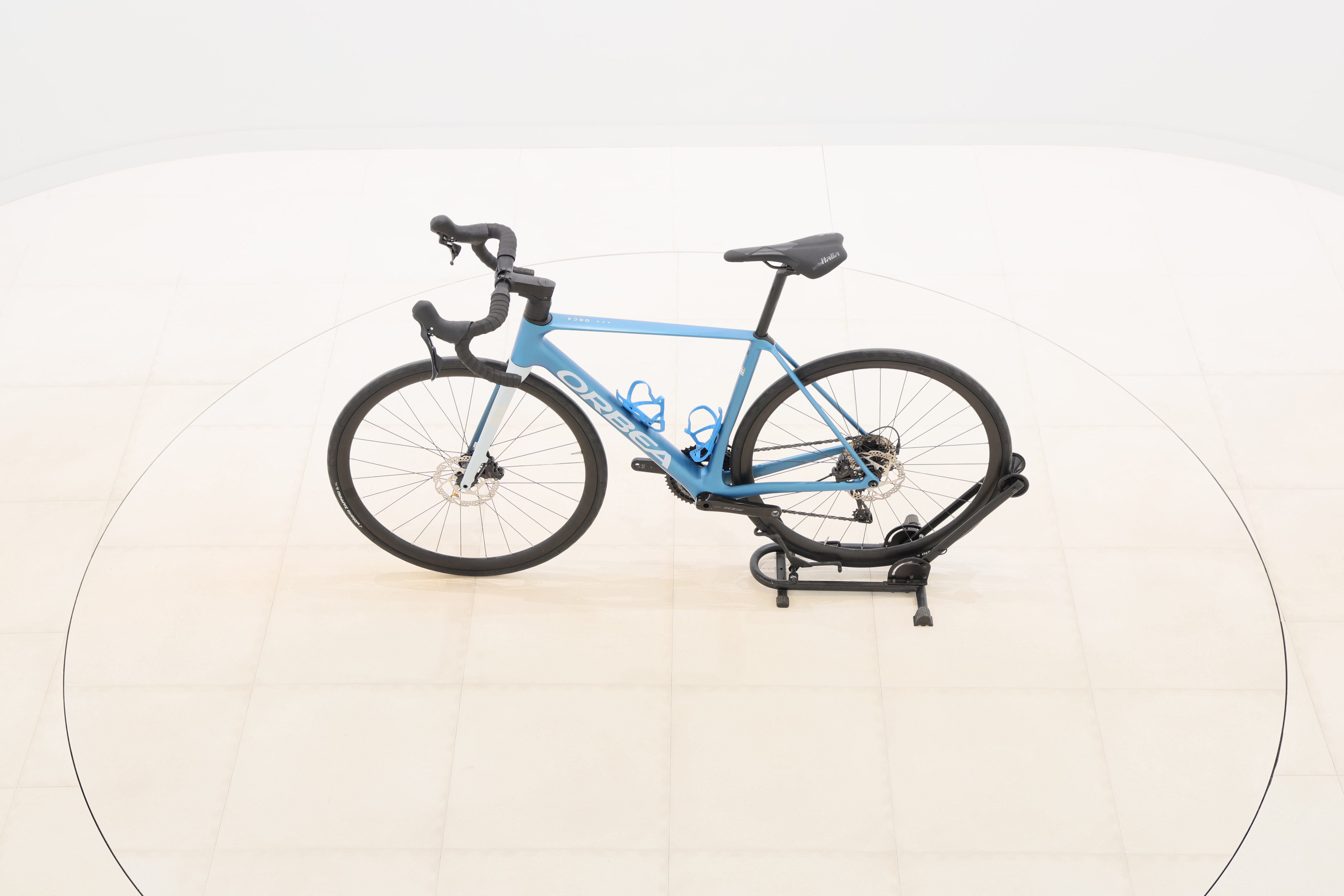 f1128d9b-46d7-4628-b00f-72834f814aa5