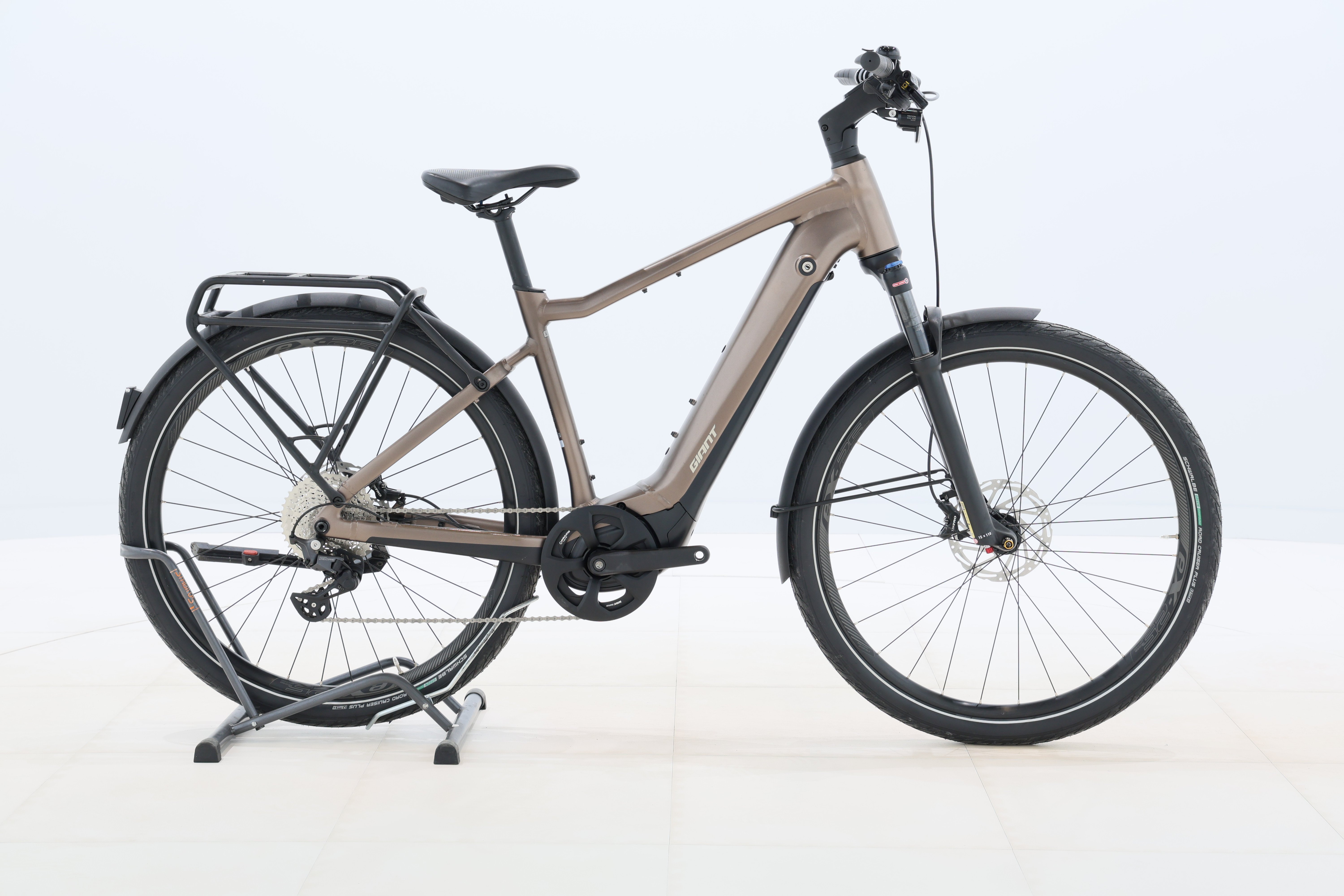 f8d18bdb-0331-4cd2-9c63-46391a56e816