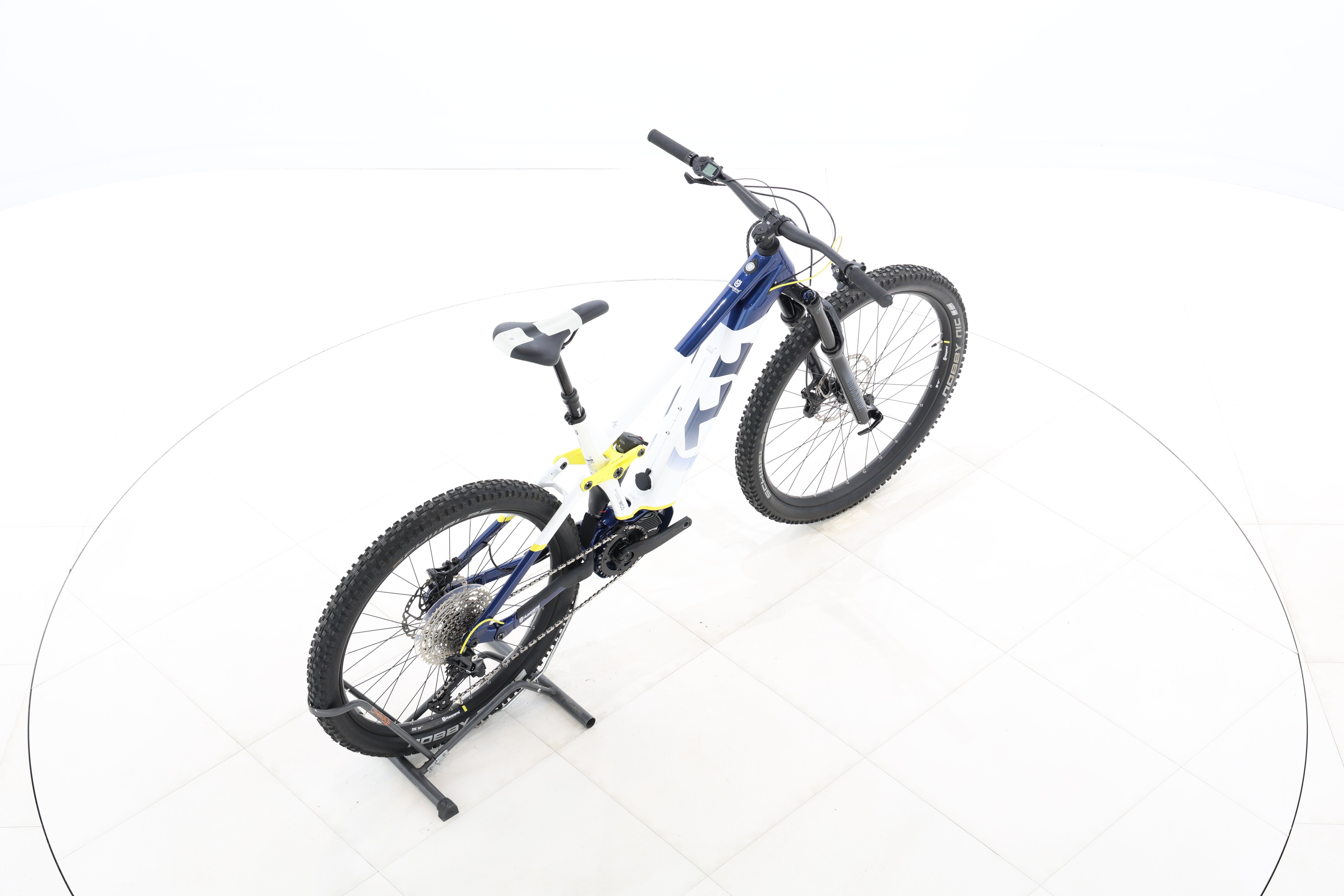 7d27da87-25d1-4e06-947b-cc587b19fbb5