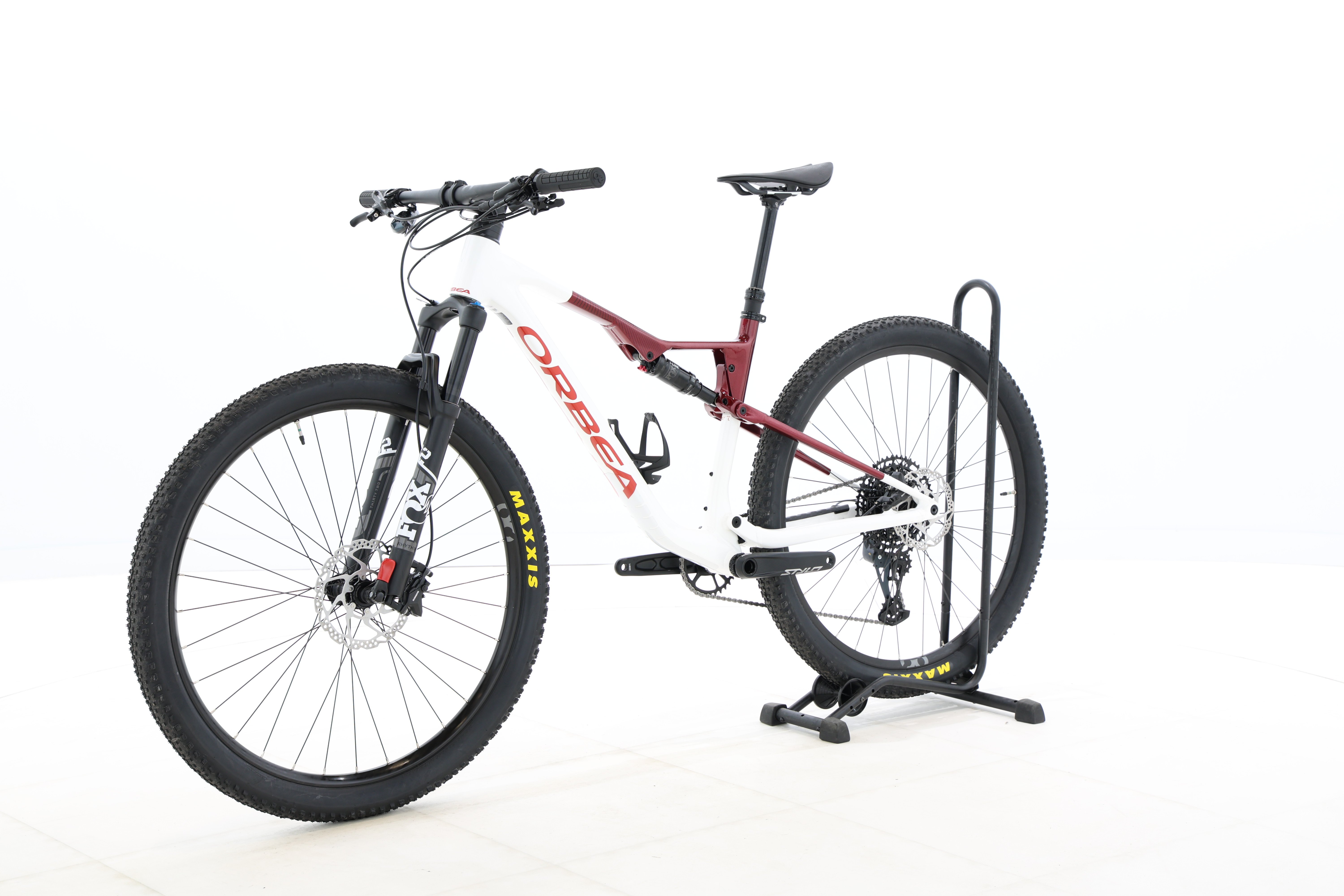 0d4fa573-85d7-4a10-a360-957b99b1fd9a