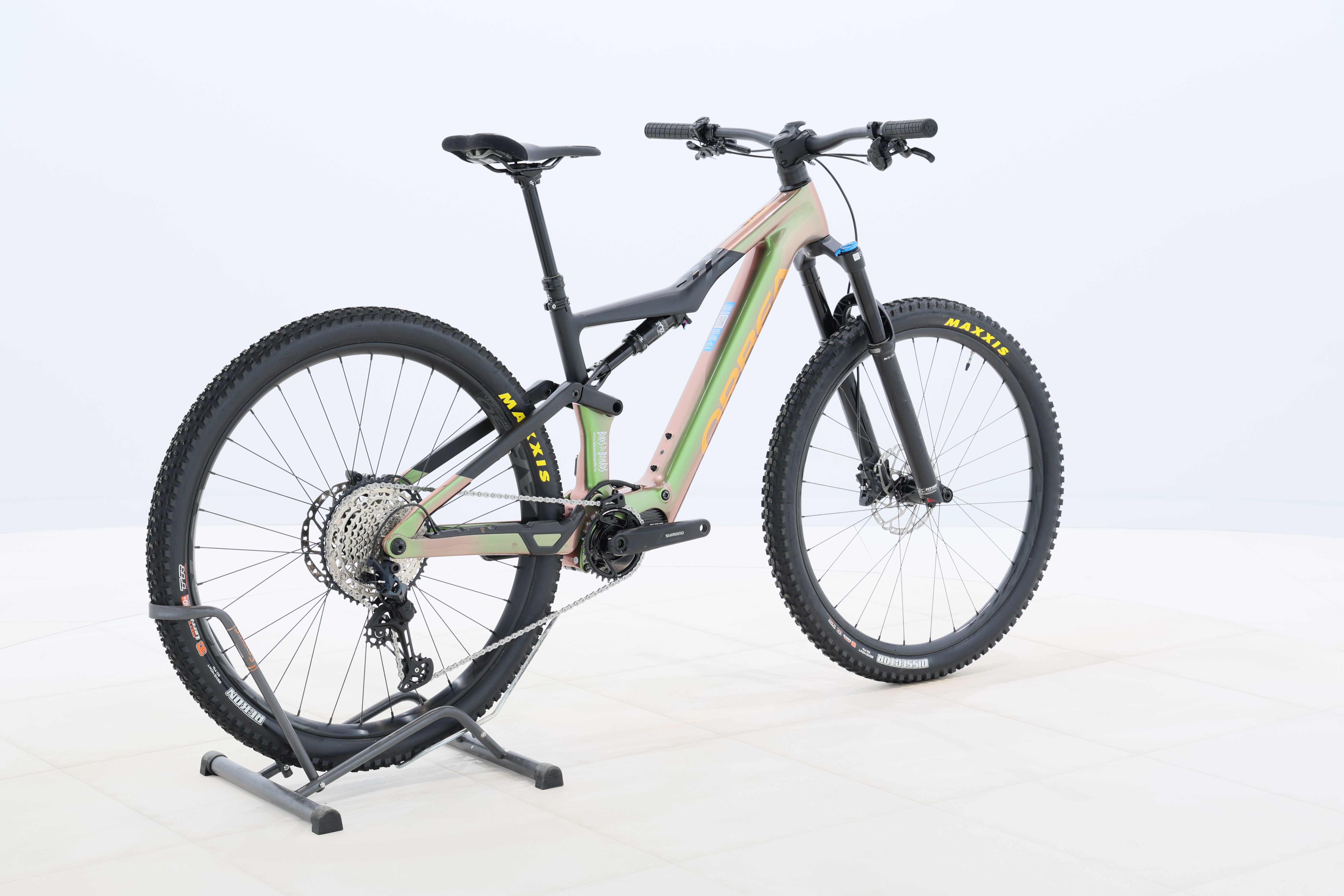 b11b7d04-73f1-457d-a88c-9c94383d6c66