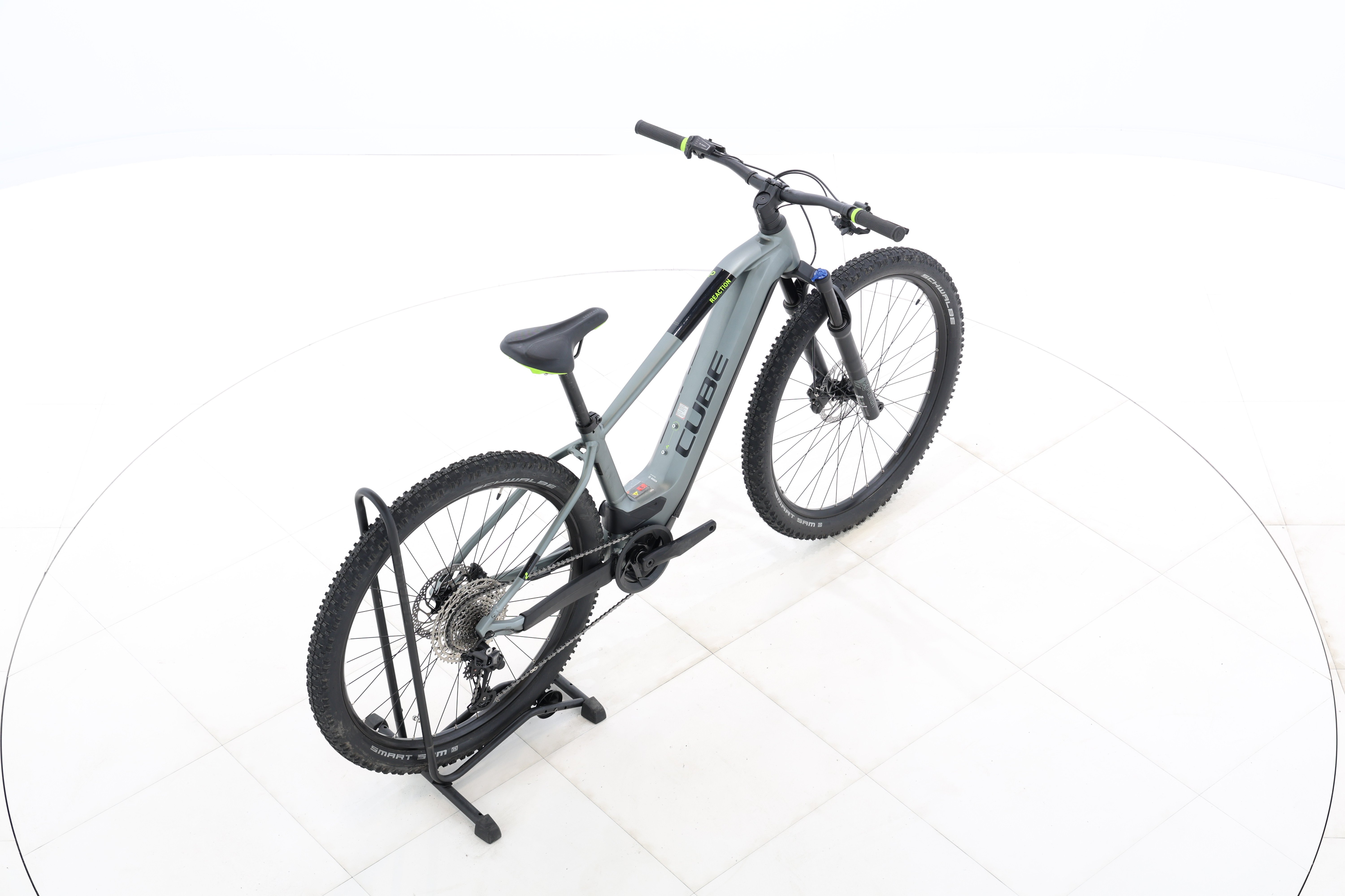 125ad7e6-134e-425c-a0da-8c2973f9f798