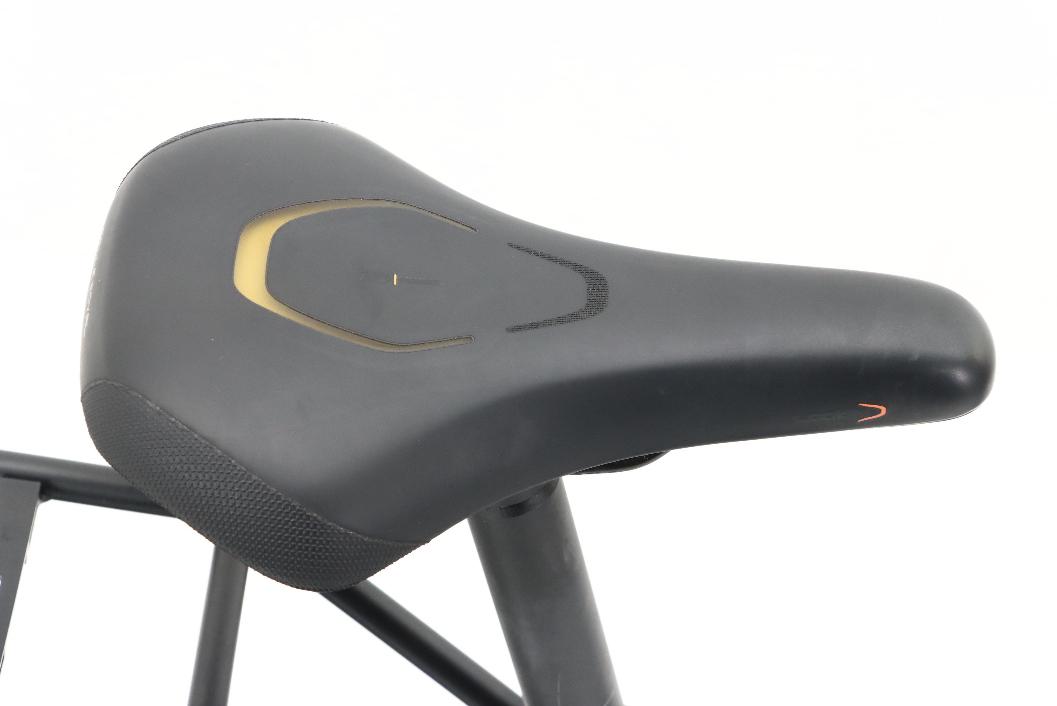 8251ba97-1b3e-4a36-ba73-201f239a34bb