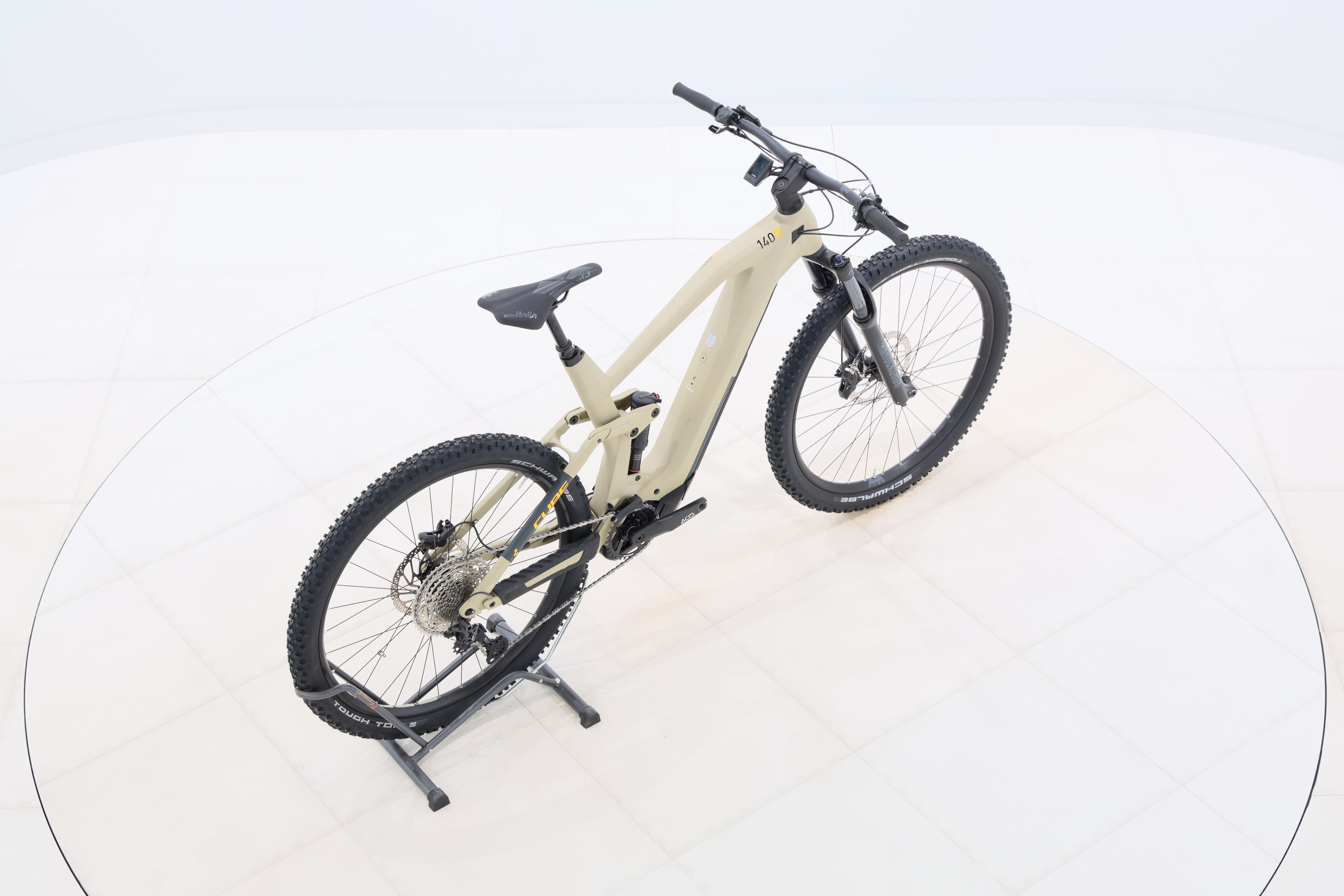 f07026a1-c62e-476e-bb18-b0efbae0f91a