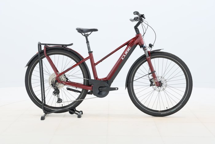 Cube TOURING HYBRID EXC 625 2023
