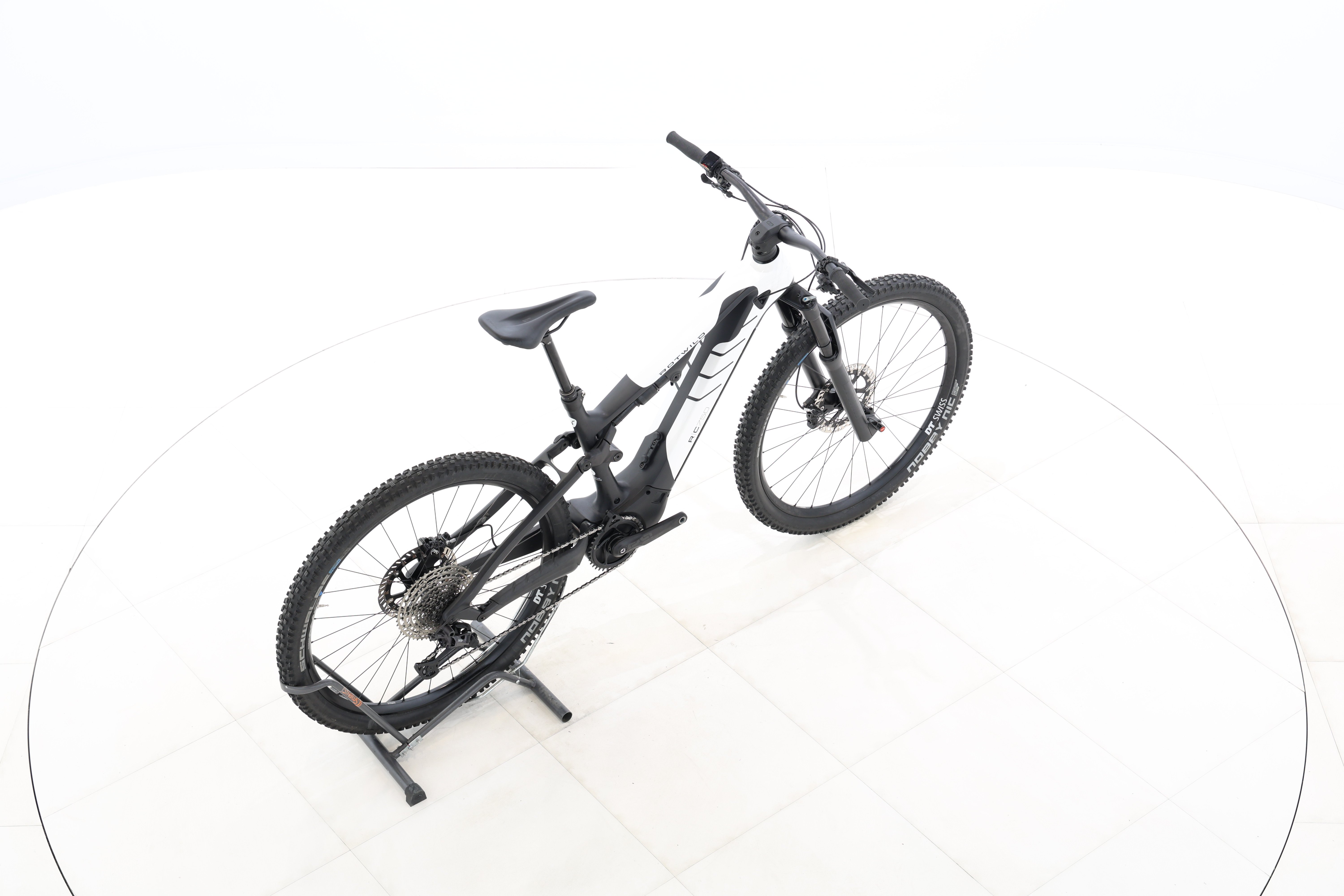 b99c37d9-610e-42ae-aa70-580065812ea7