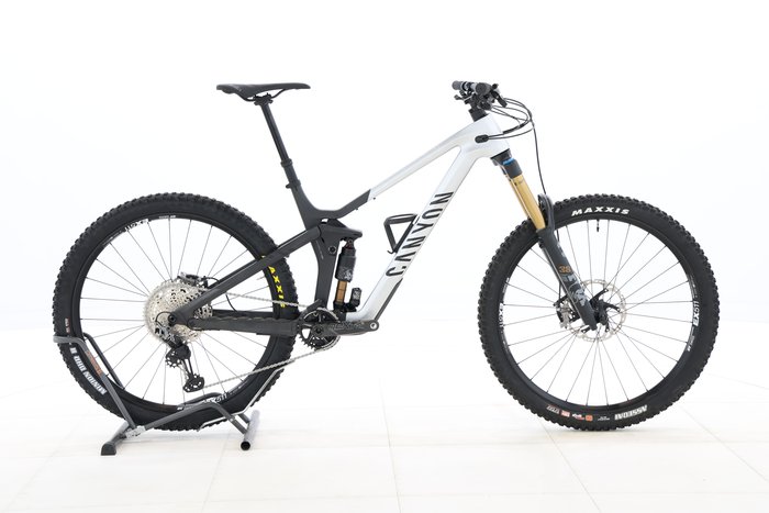 Canyon STRIVE CFR 2022
