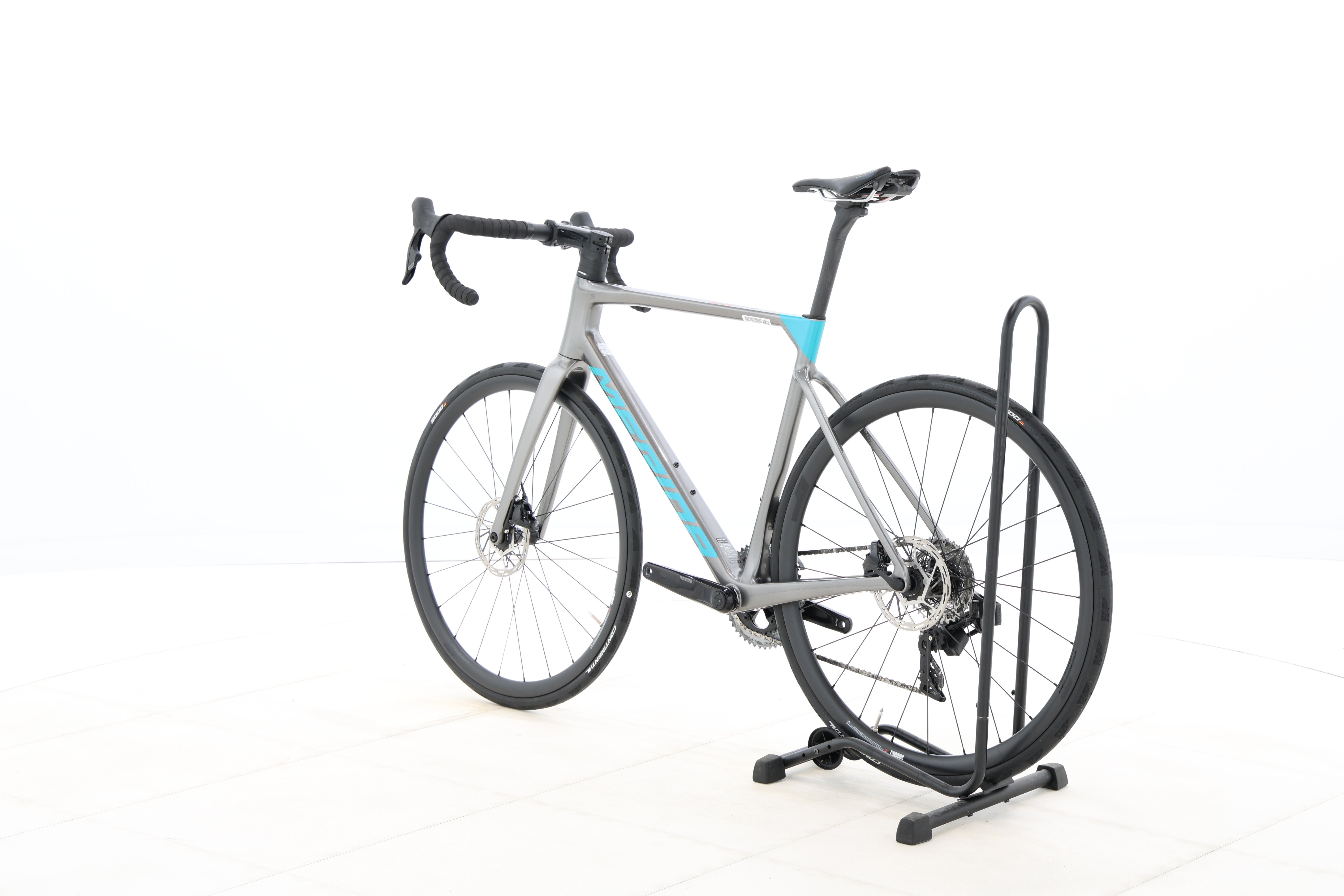 df986923-504f-47ad-9cdf-097fdc6d4a3f