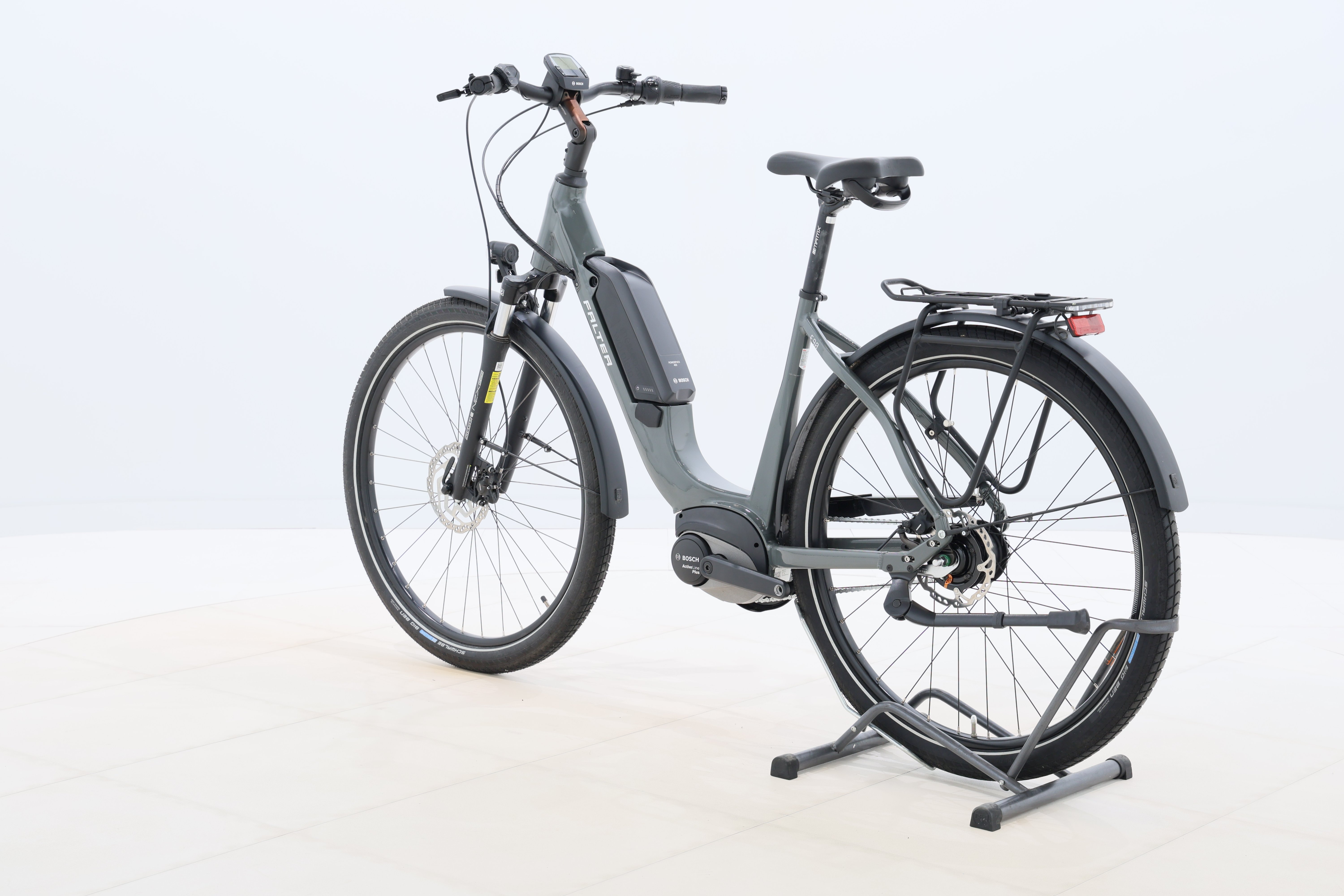 caf7be94-4f4f-4bdb-a595-4a12cb395fc6