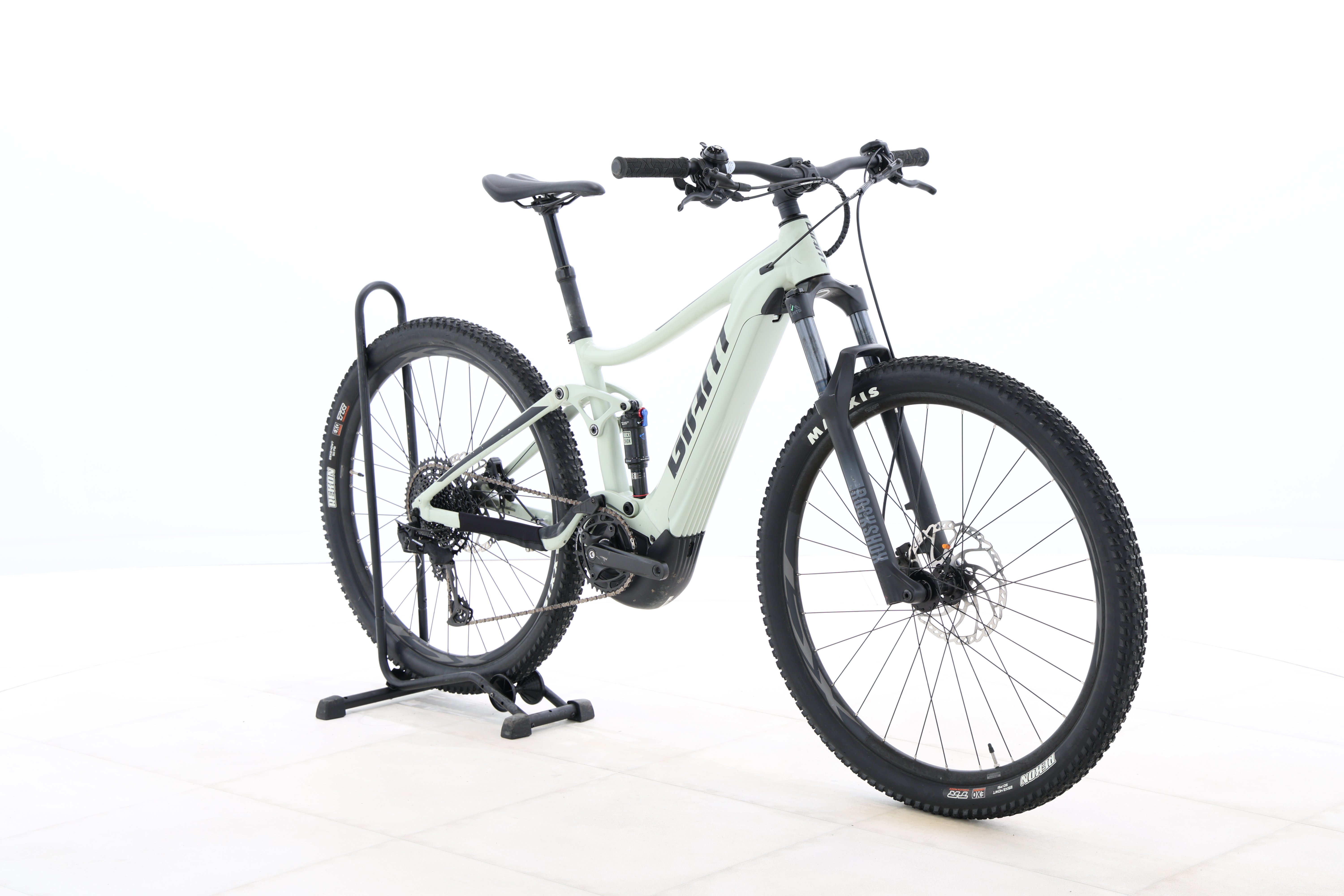 6cc88857-60ce-400e-8e0a-17e1a6e042c5