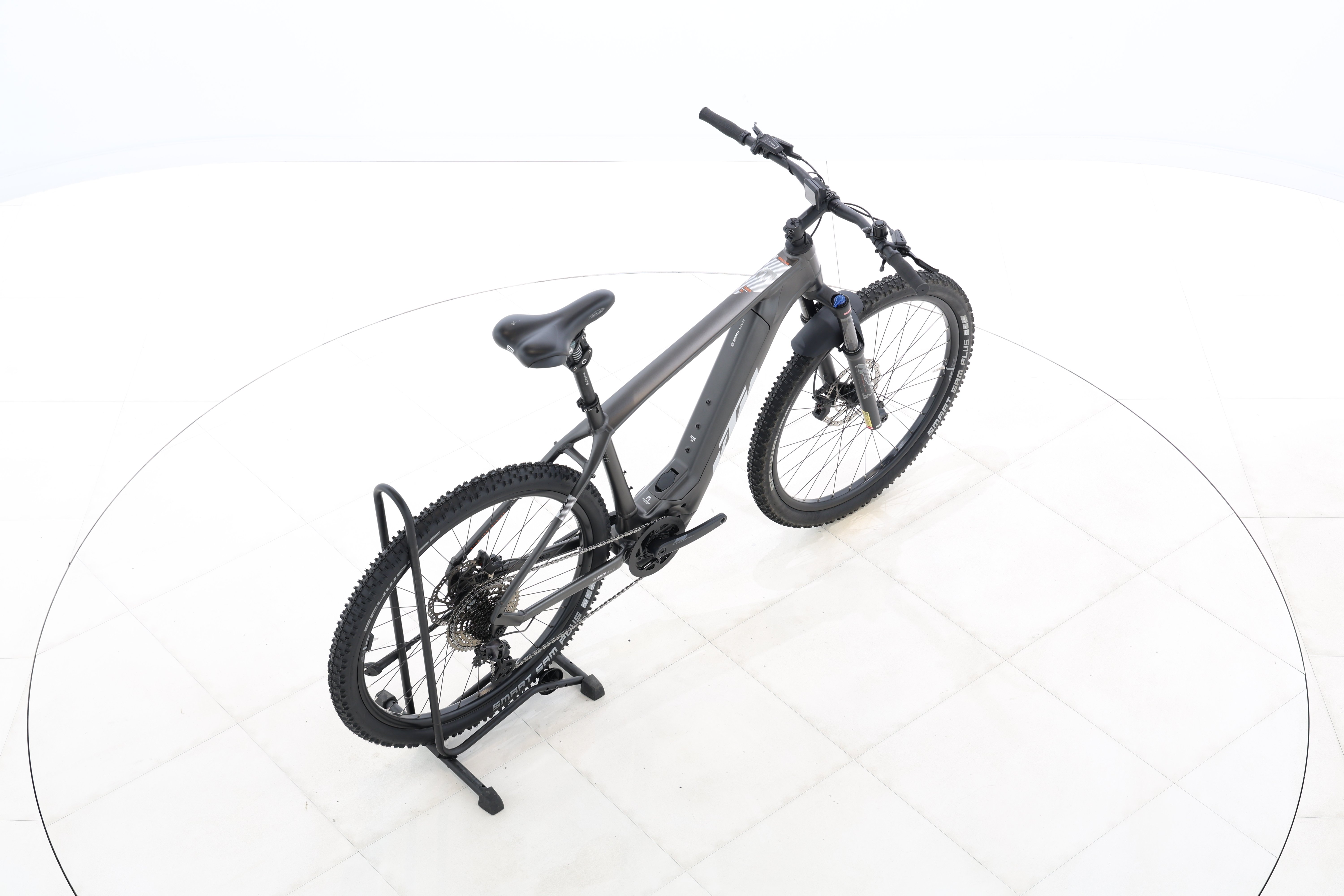 c0d44cab-aa3d-428f-a2a5-d7078603603a