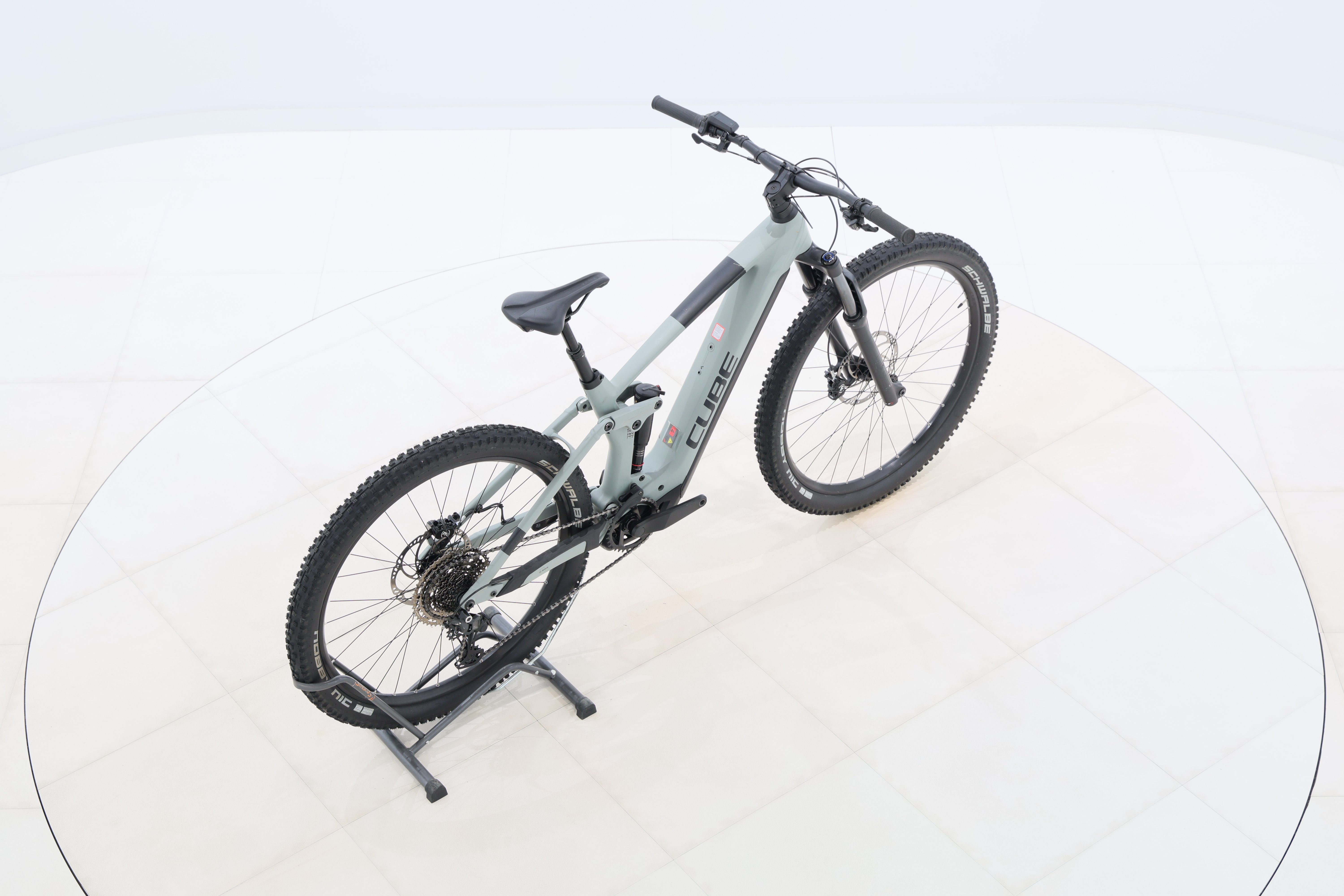 e2882af4-547b-40cd-b1c6-76316649d7cf