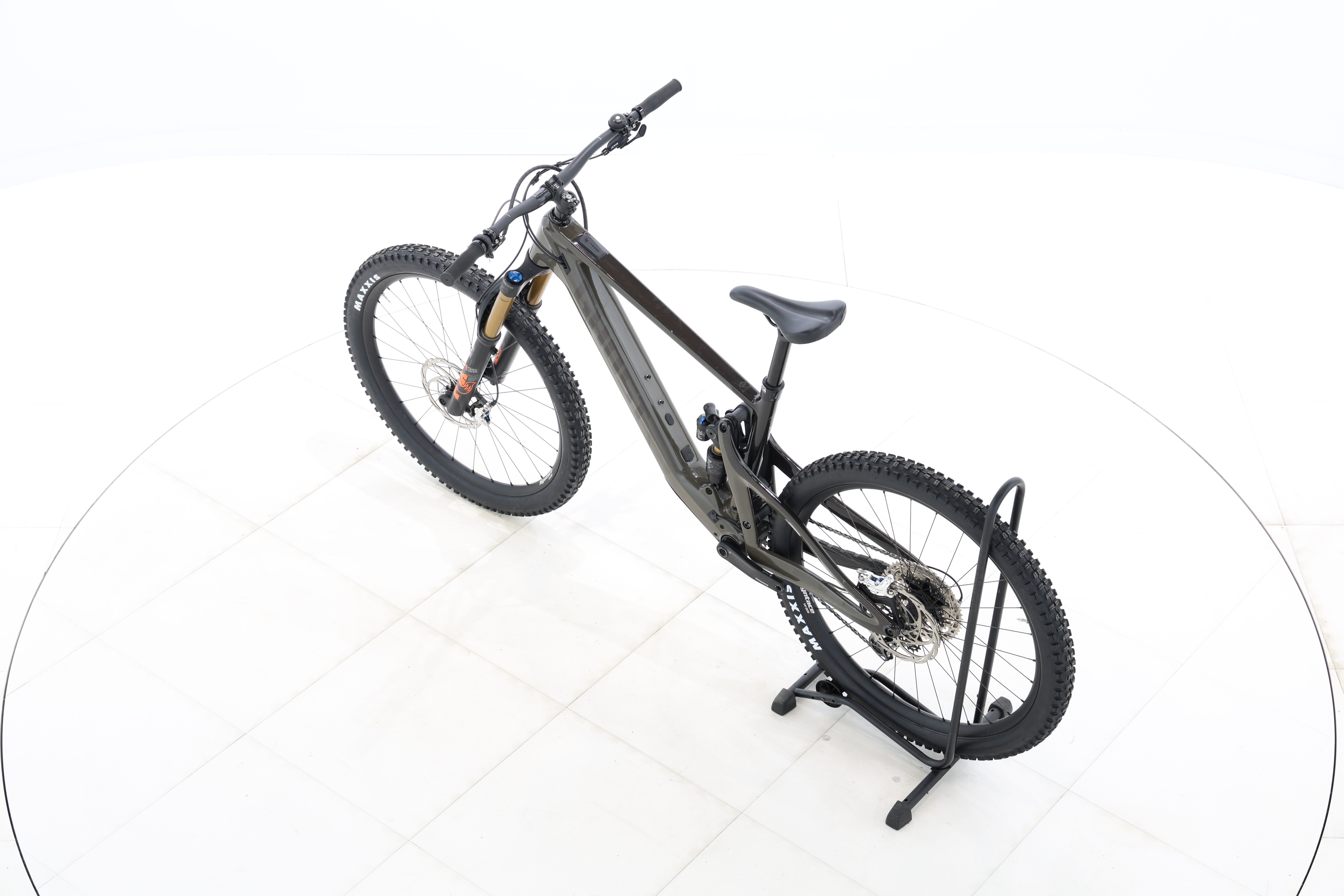 528d818a-4112-4f80-aa83-17cf6d84f7c1