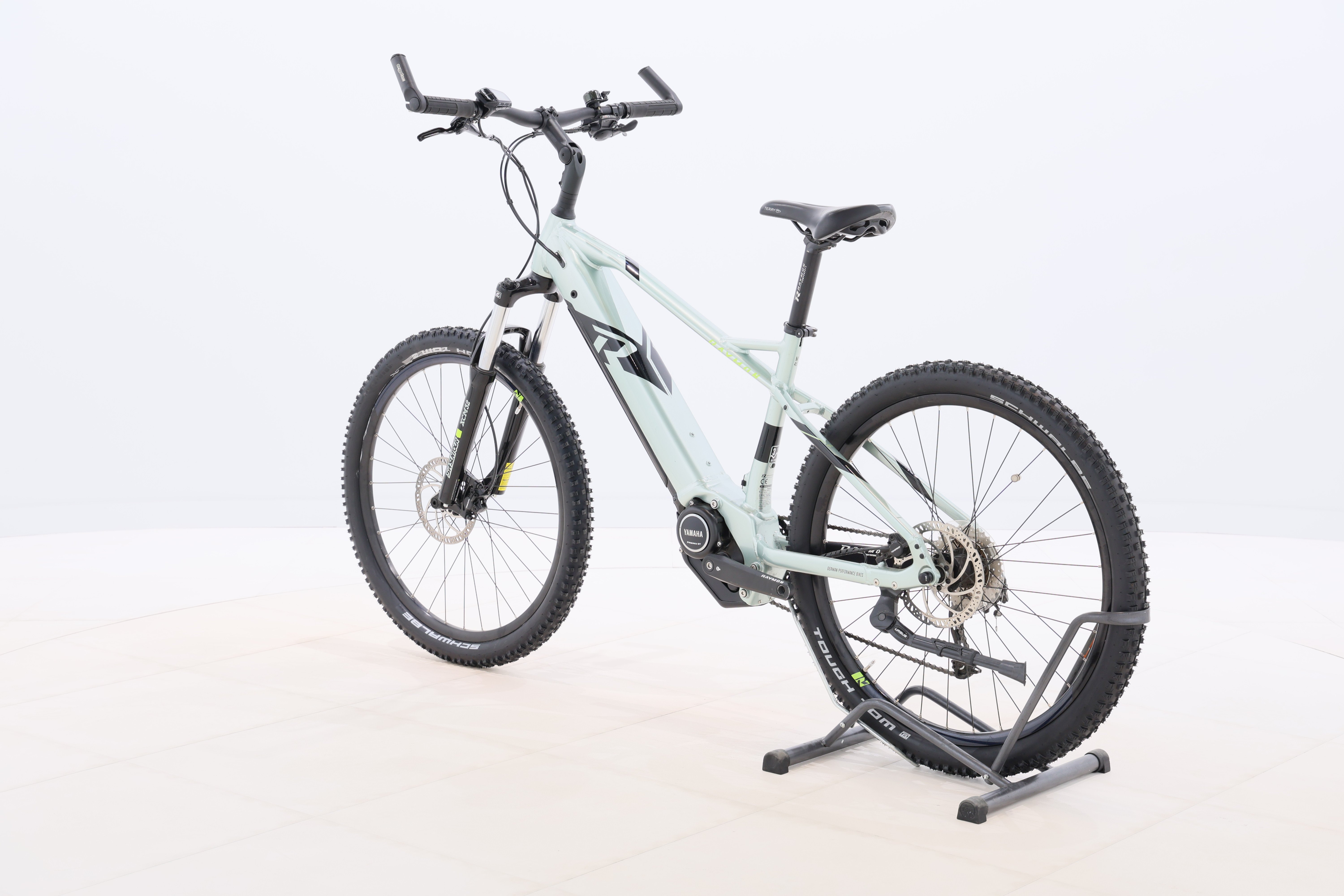 540b7724-e95c-43d3-bfbd-da4b6a1d5f81