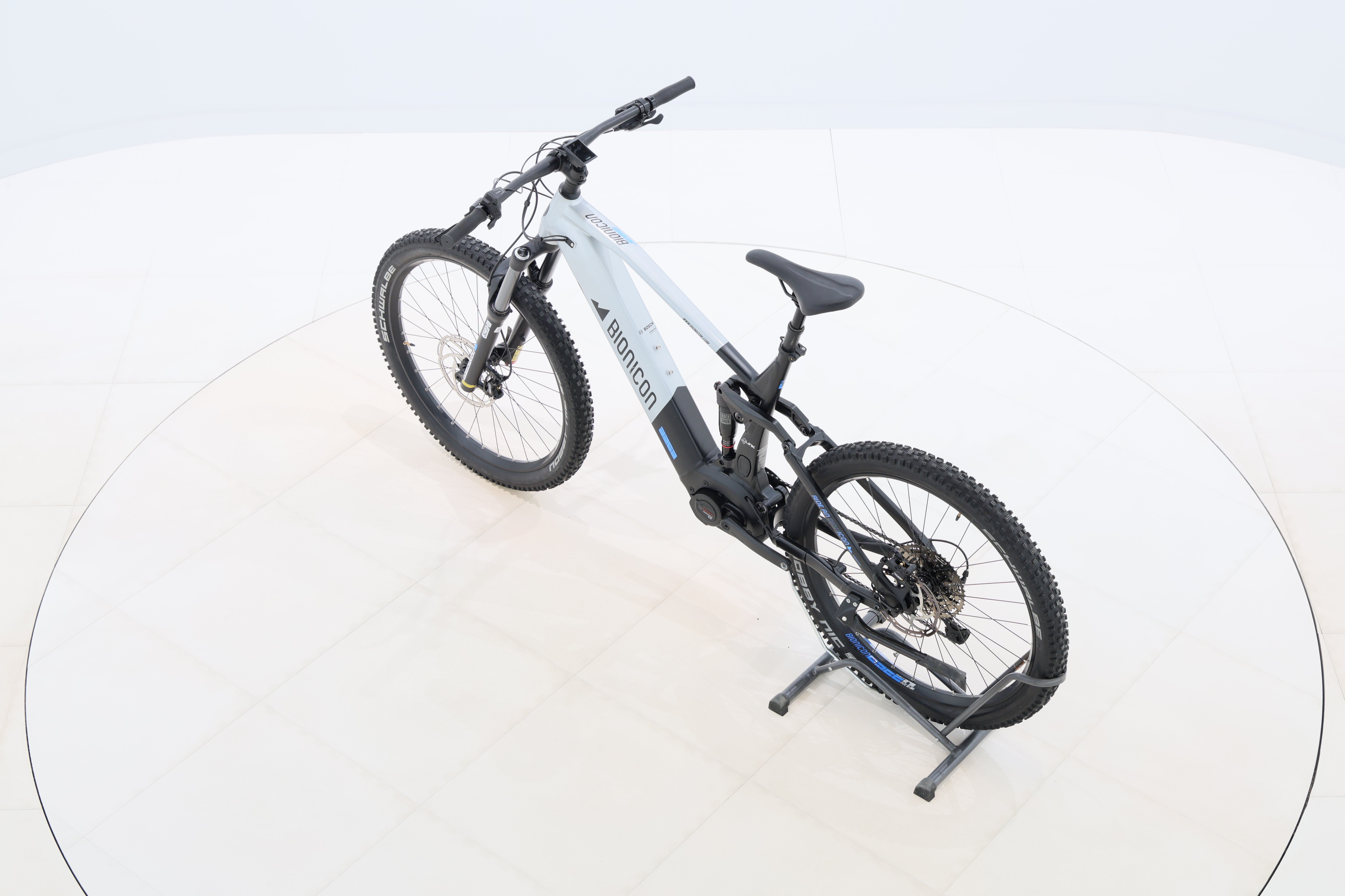 f6382684-26b2-4e15-897f-8c34ec1adf2c