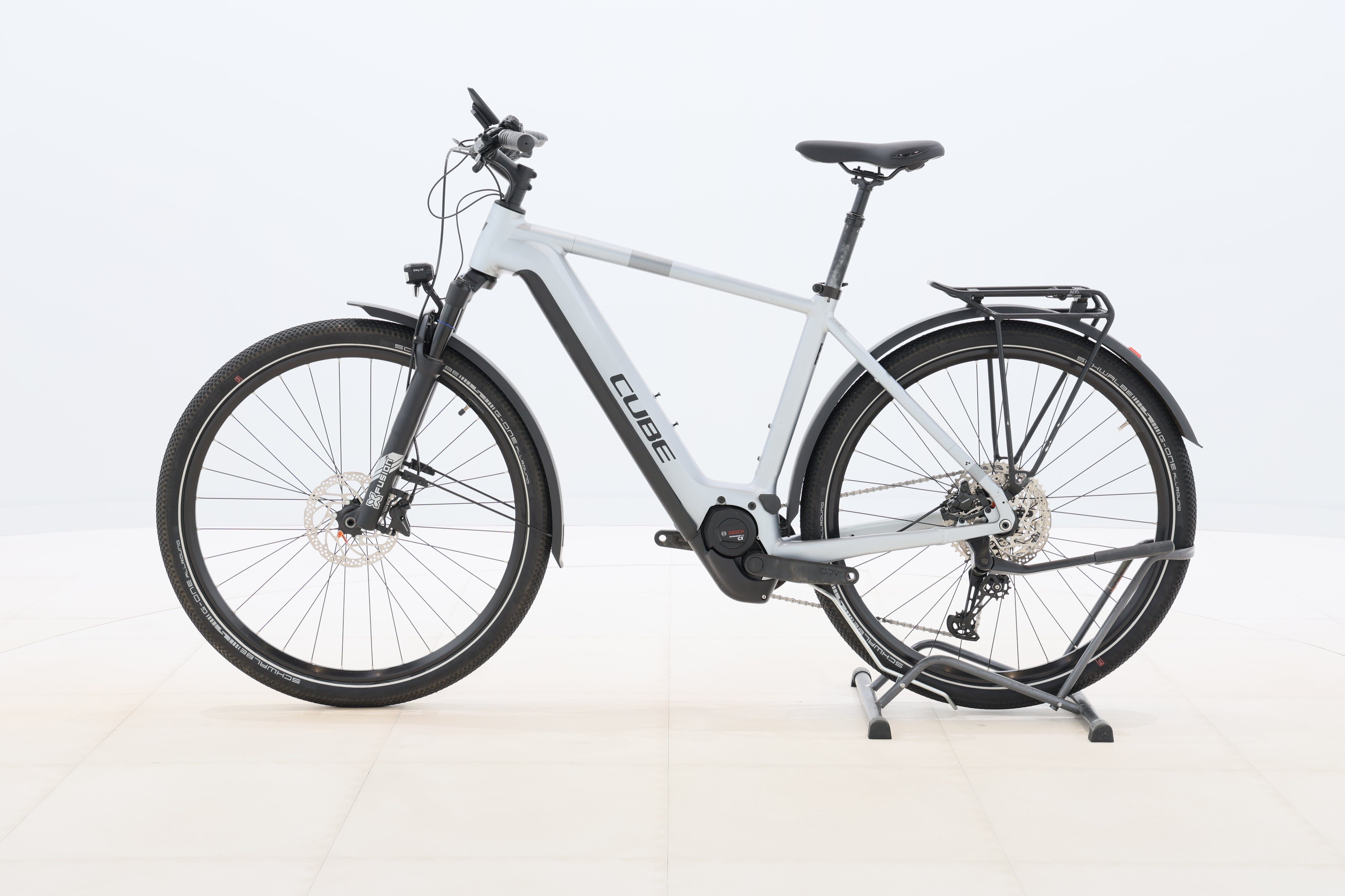 aadcc6a8-c7d6-4321-bed5-000f1670bf7d