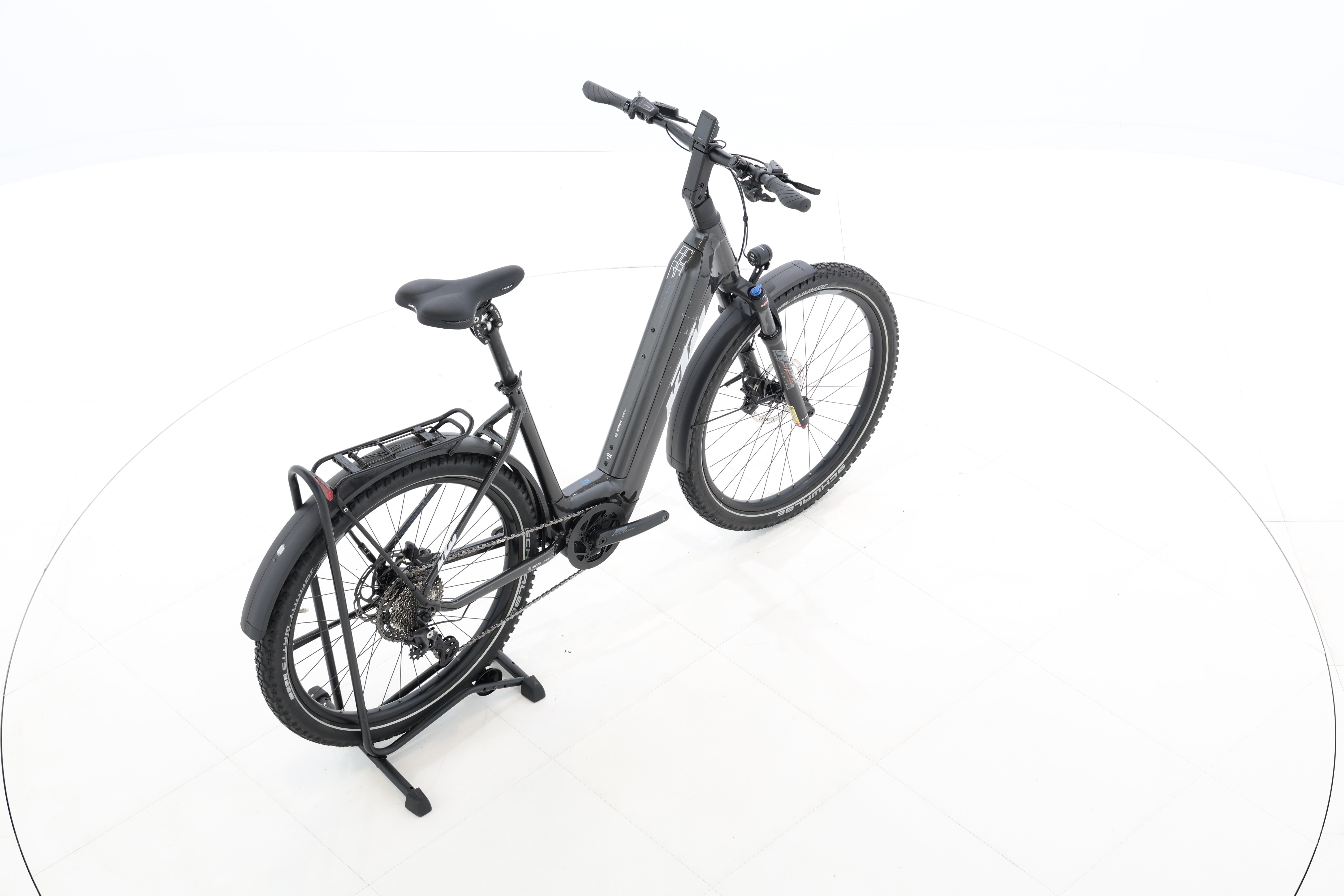 00e3e156-aabe-459a-8f47-12d469cbb59f