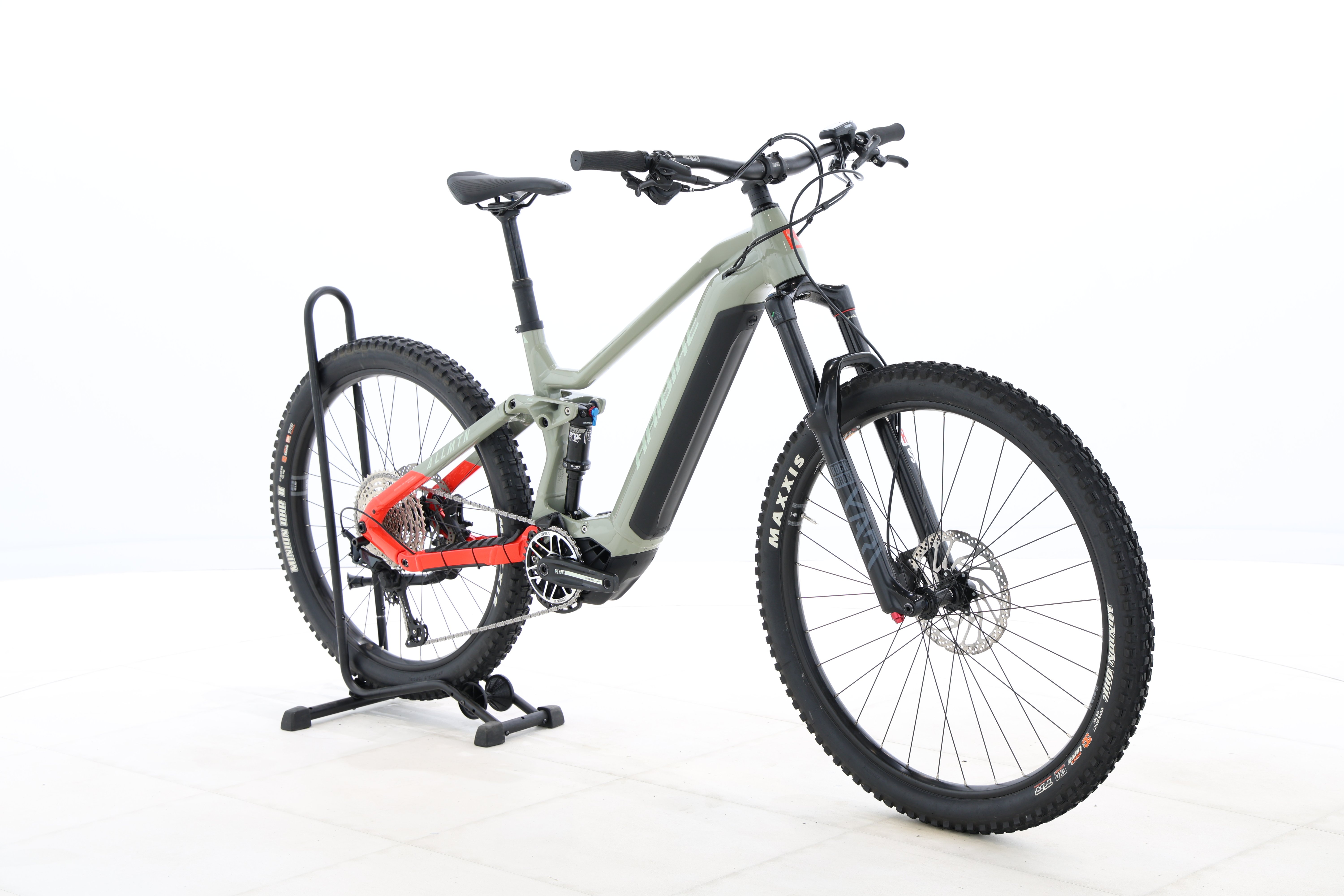 948936f9-a59a-4125-8c19-f339182b0dc6