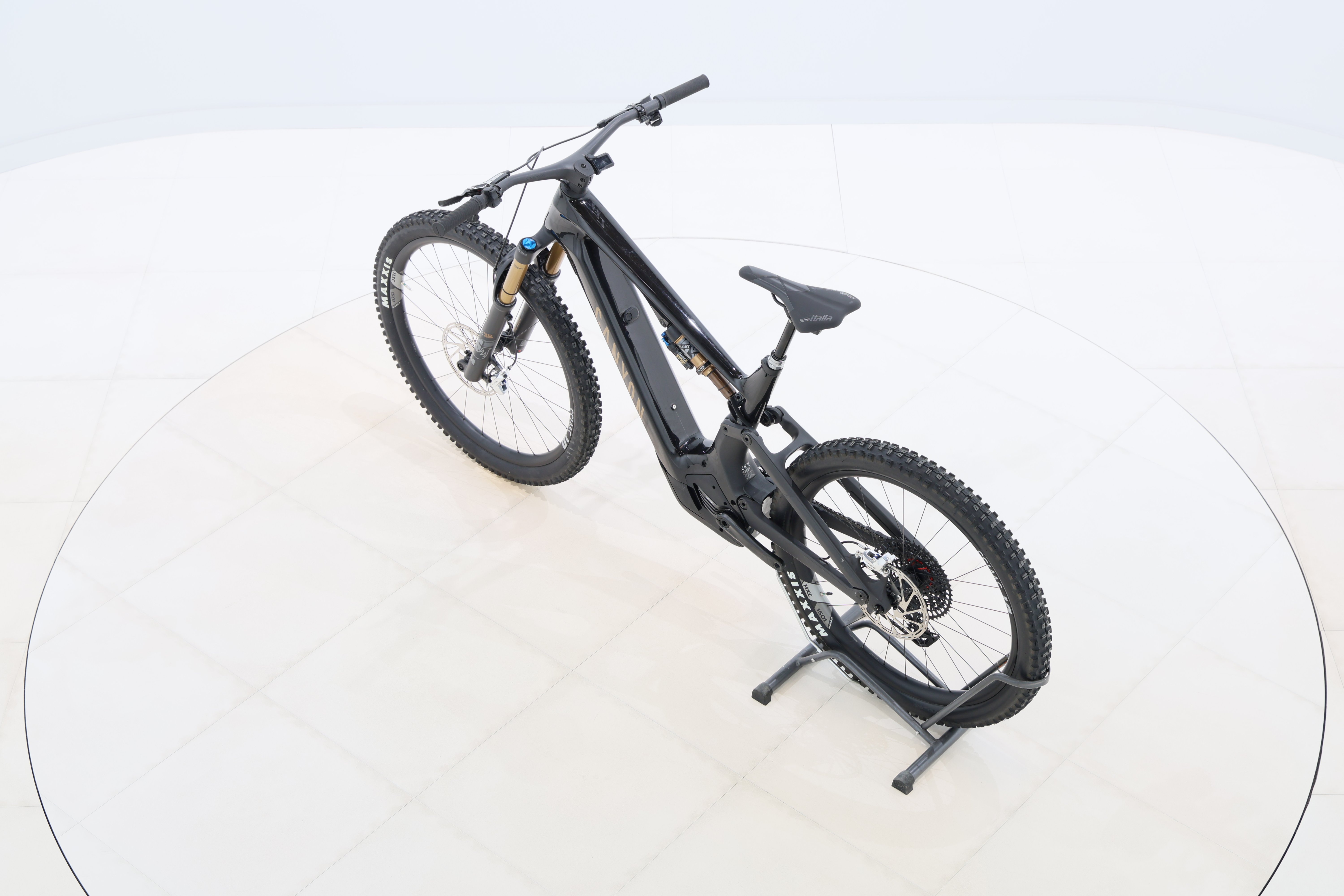 edf431ee-d8f3-45ed-a0e0-16d4fb942f56