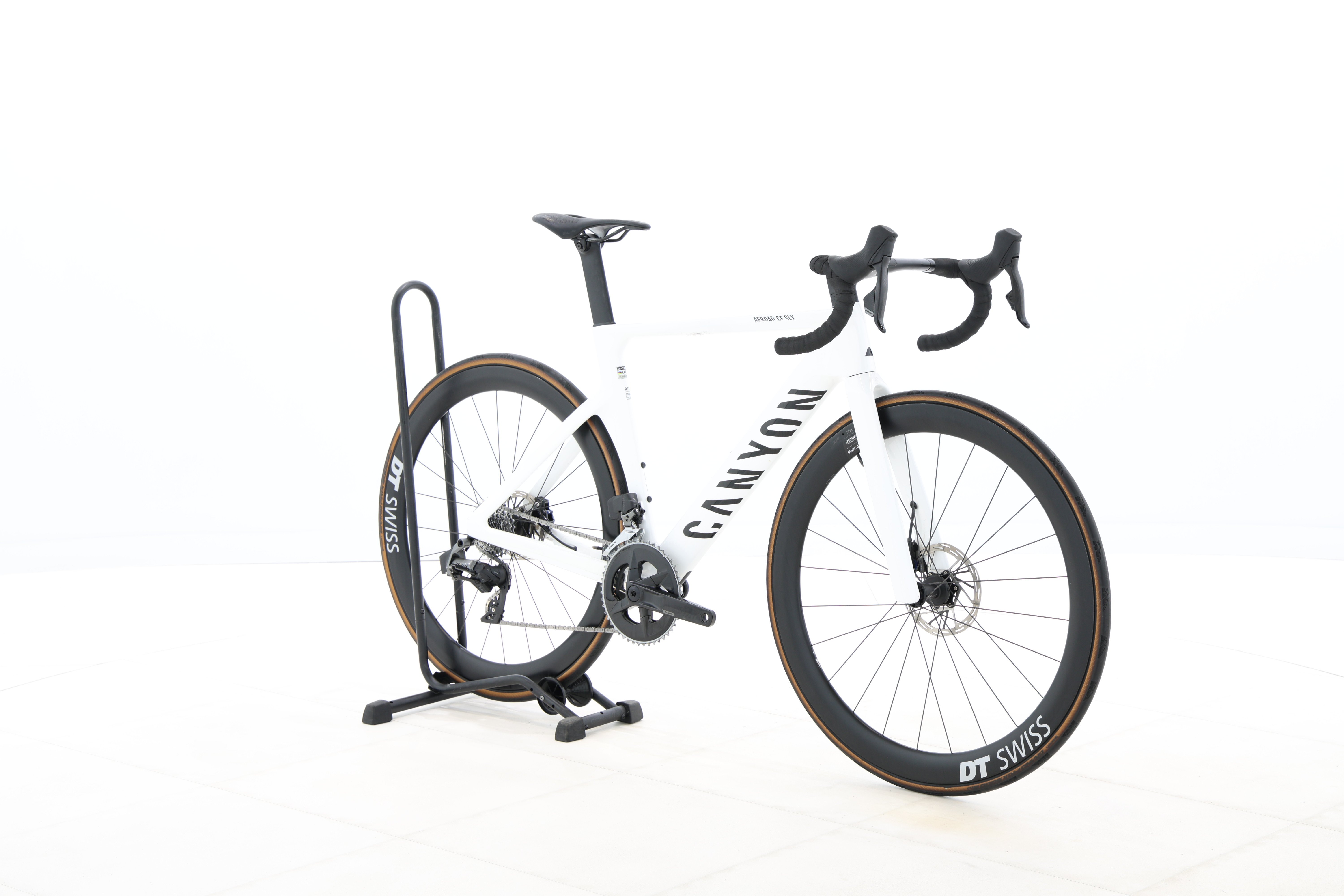 666b0b20-aa46-49e0-8503-6d0e3923cd81