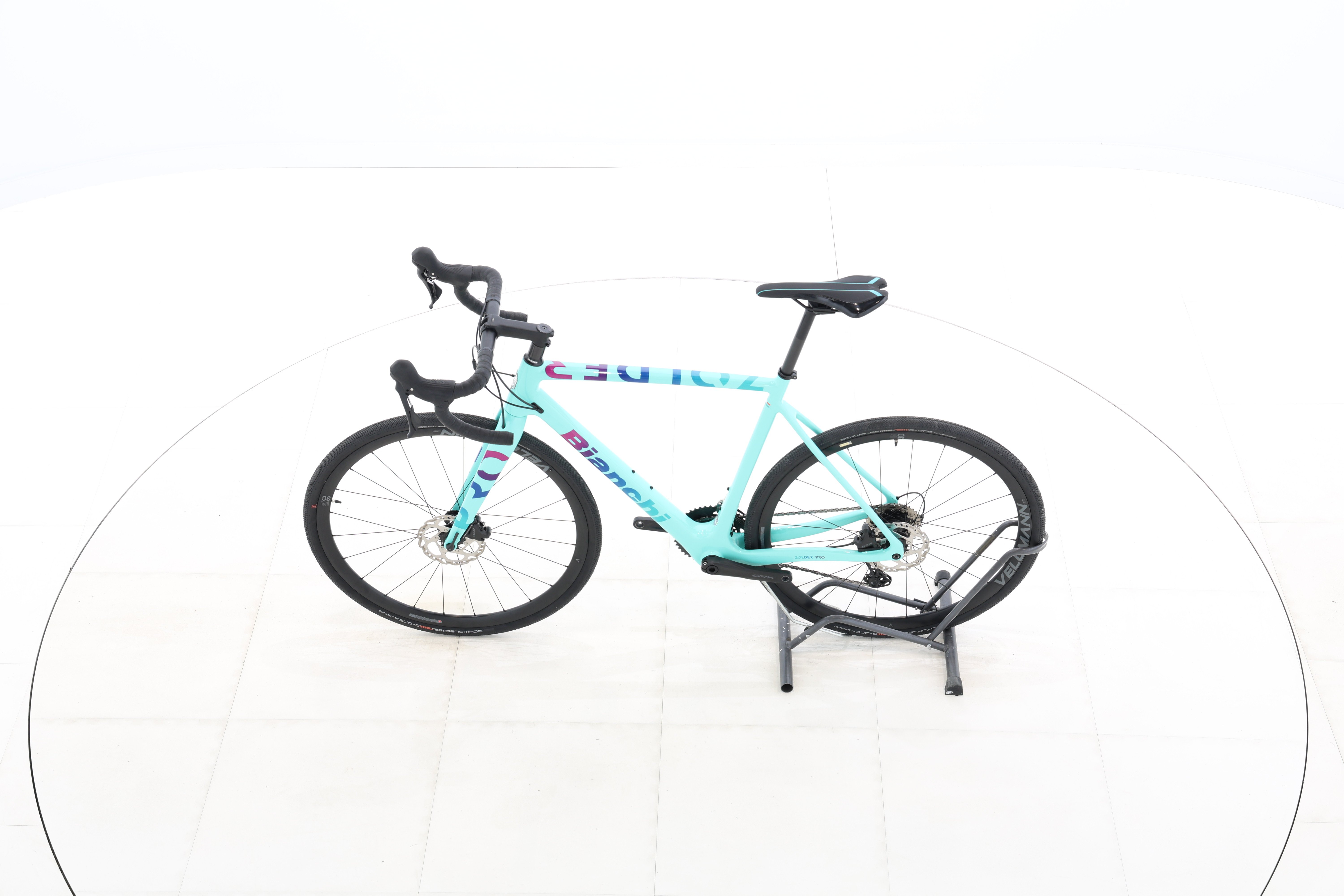 5a99f68d-8048-47e0-94b5-40be12ee869f