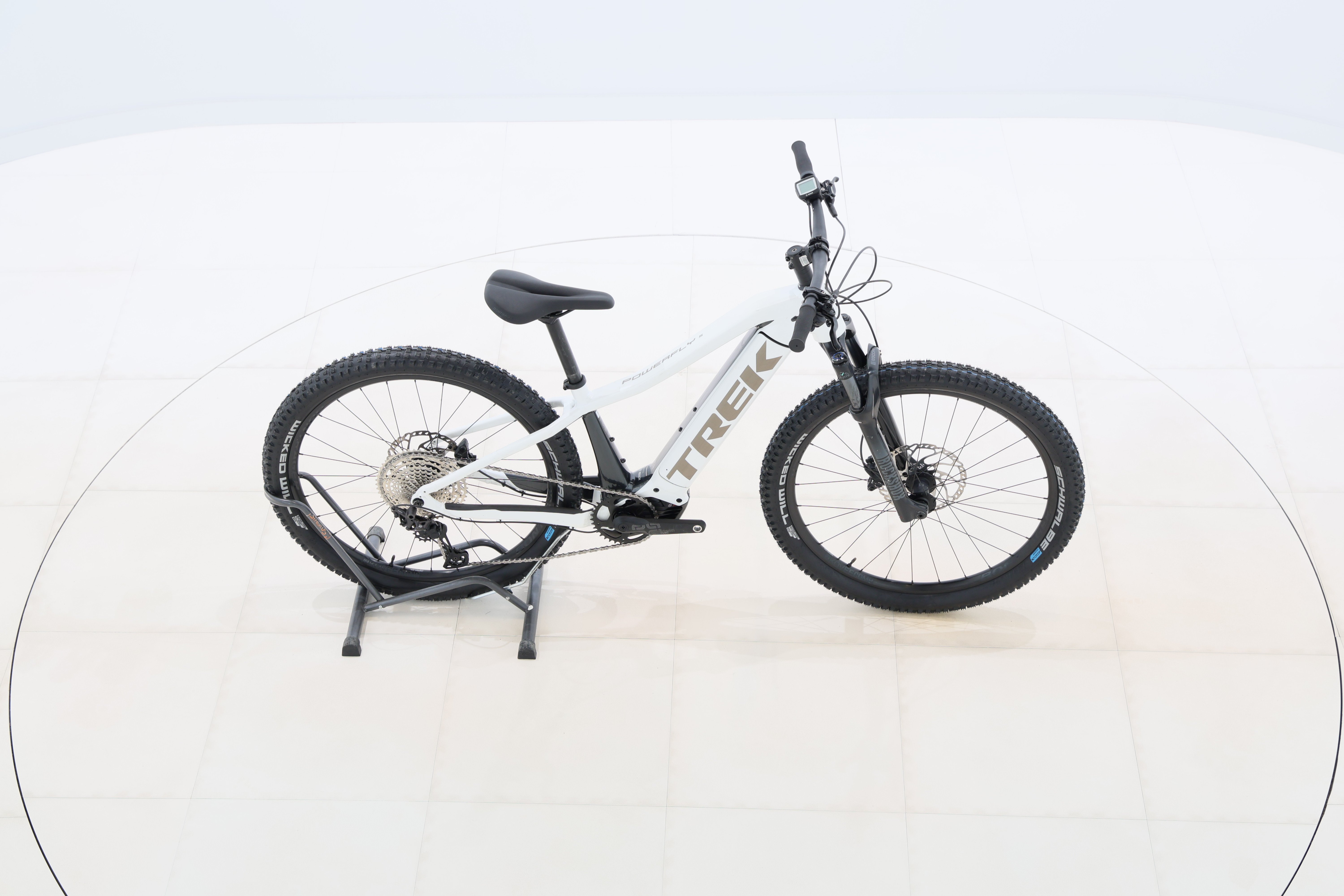 f242edca-83d7-4f77-b579-911f10d8267d