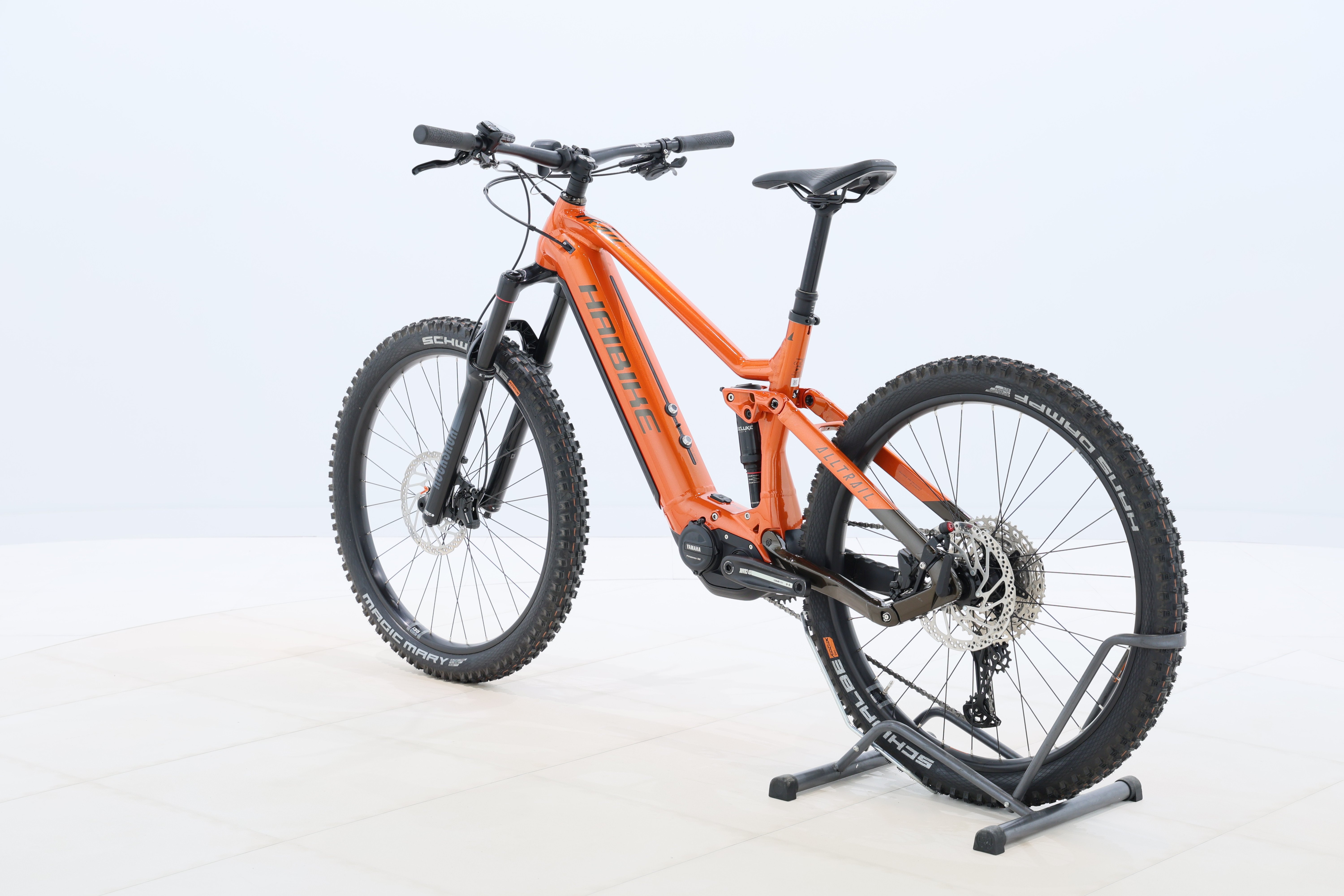 57bfeb90-d8f9-40bf-a10b-829cbae617a7