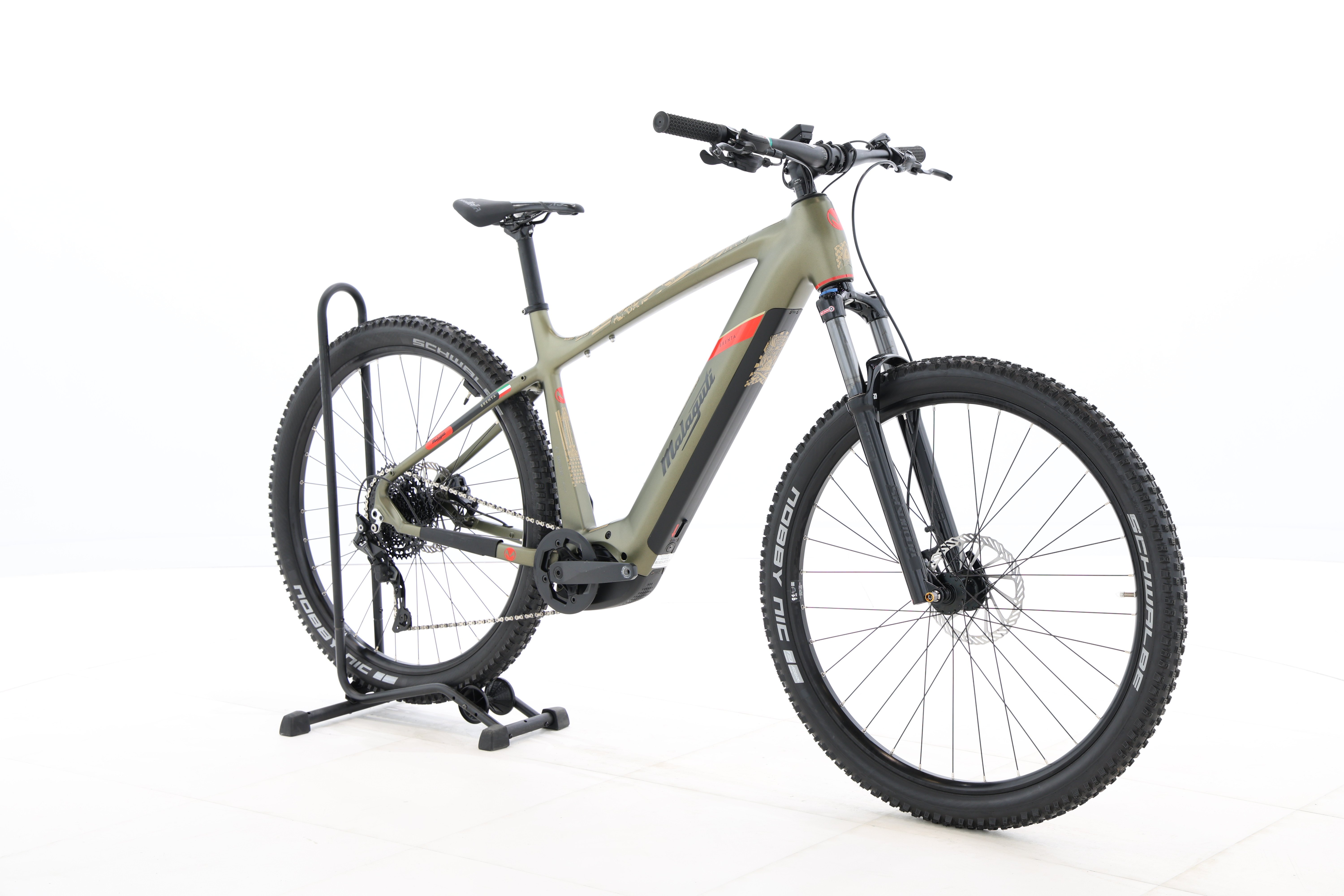 0f7a7184-b8d0-49af-a1dc-40f178a9edda