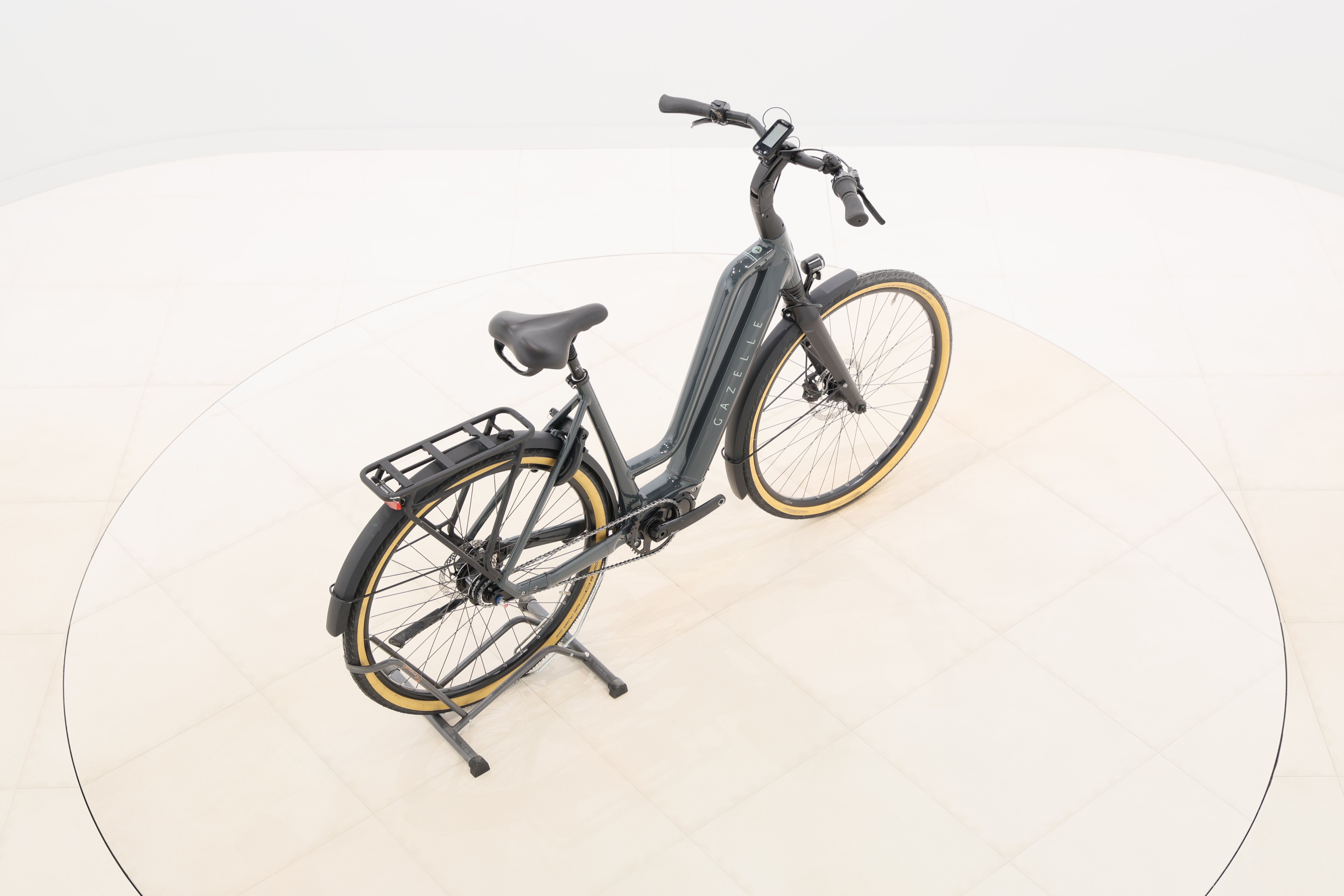 27326caf-65f5-4477-b6e2-43bb6ca449e8