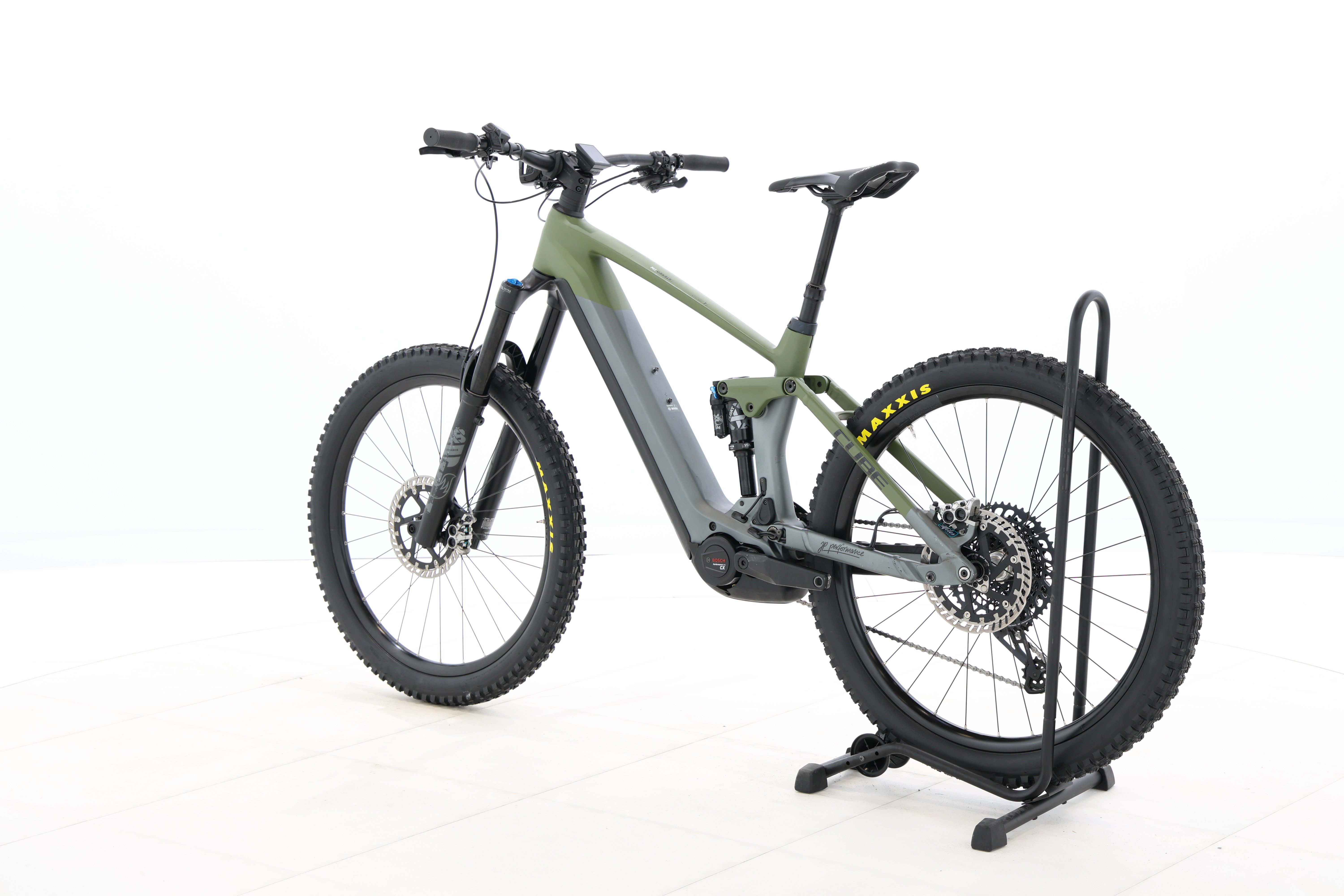 0fb26e23-0662-4cea-9fec-d57b3729fe49