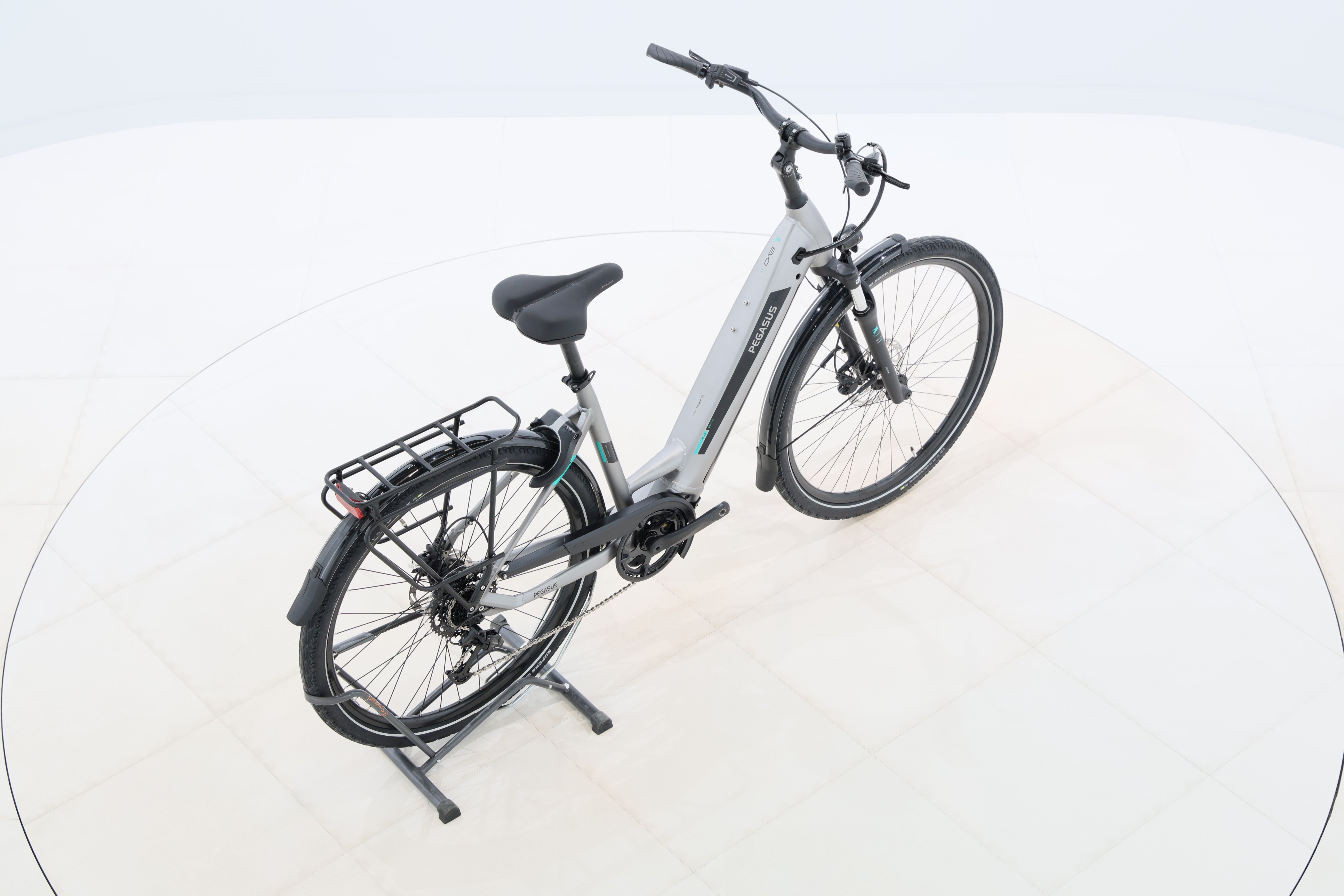 0ad04452-c1b4-46e3-bb5c-3f0e9aaecc03