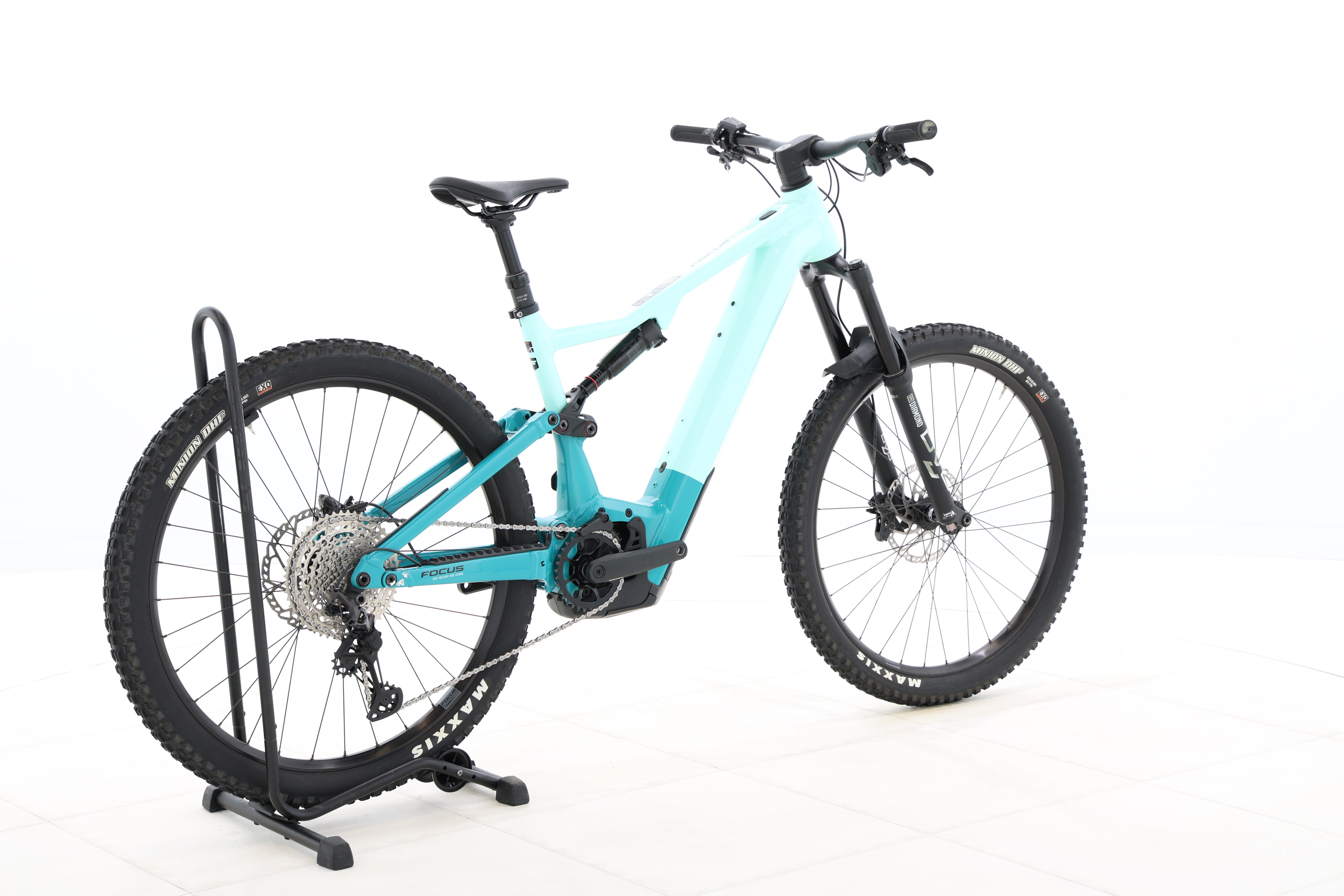 8c0ff3cc-c676-47c7-b447-a46195198a91