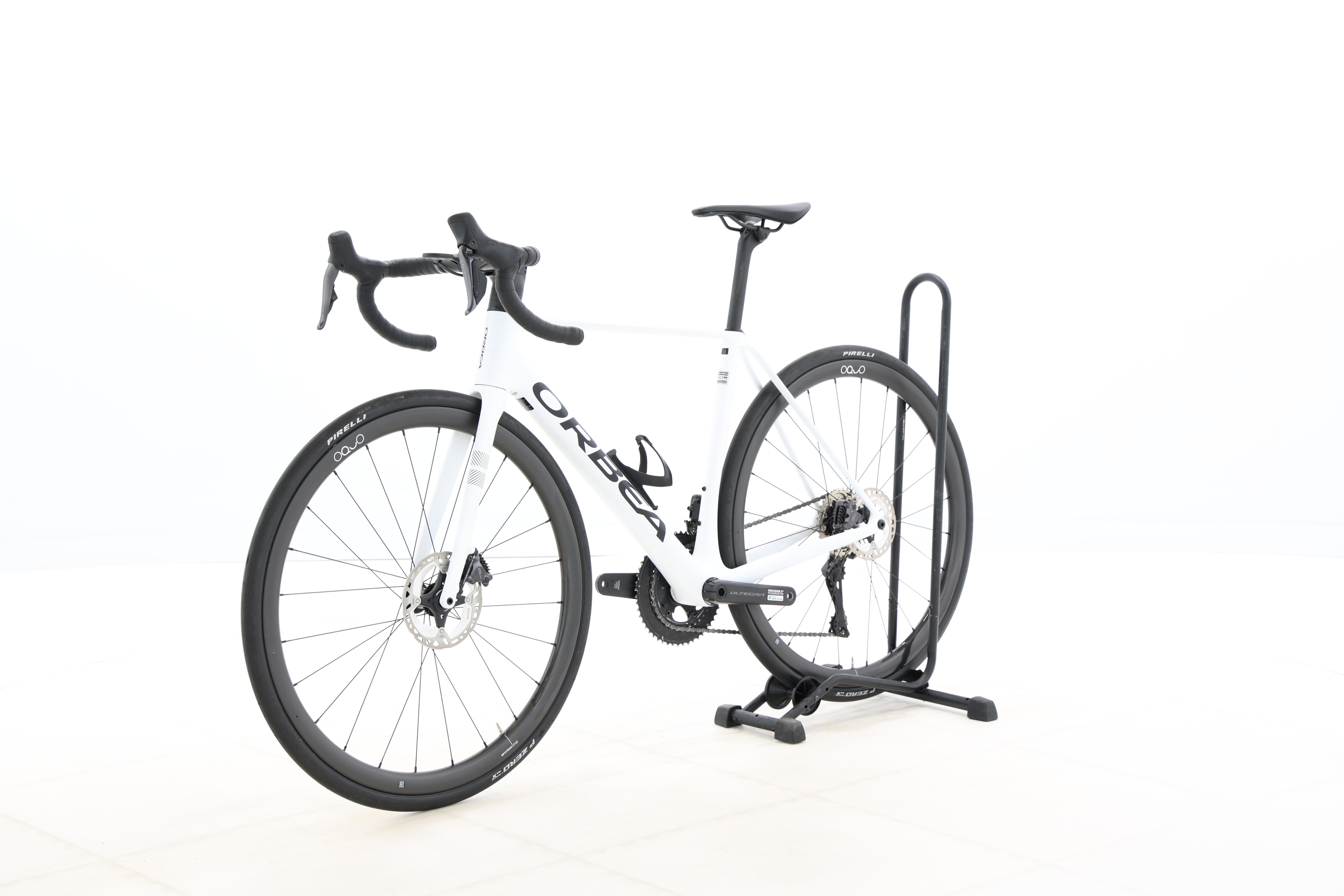 e6d40bcd-e09b-4ef5-b839-11c3dec9bf2d