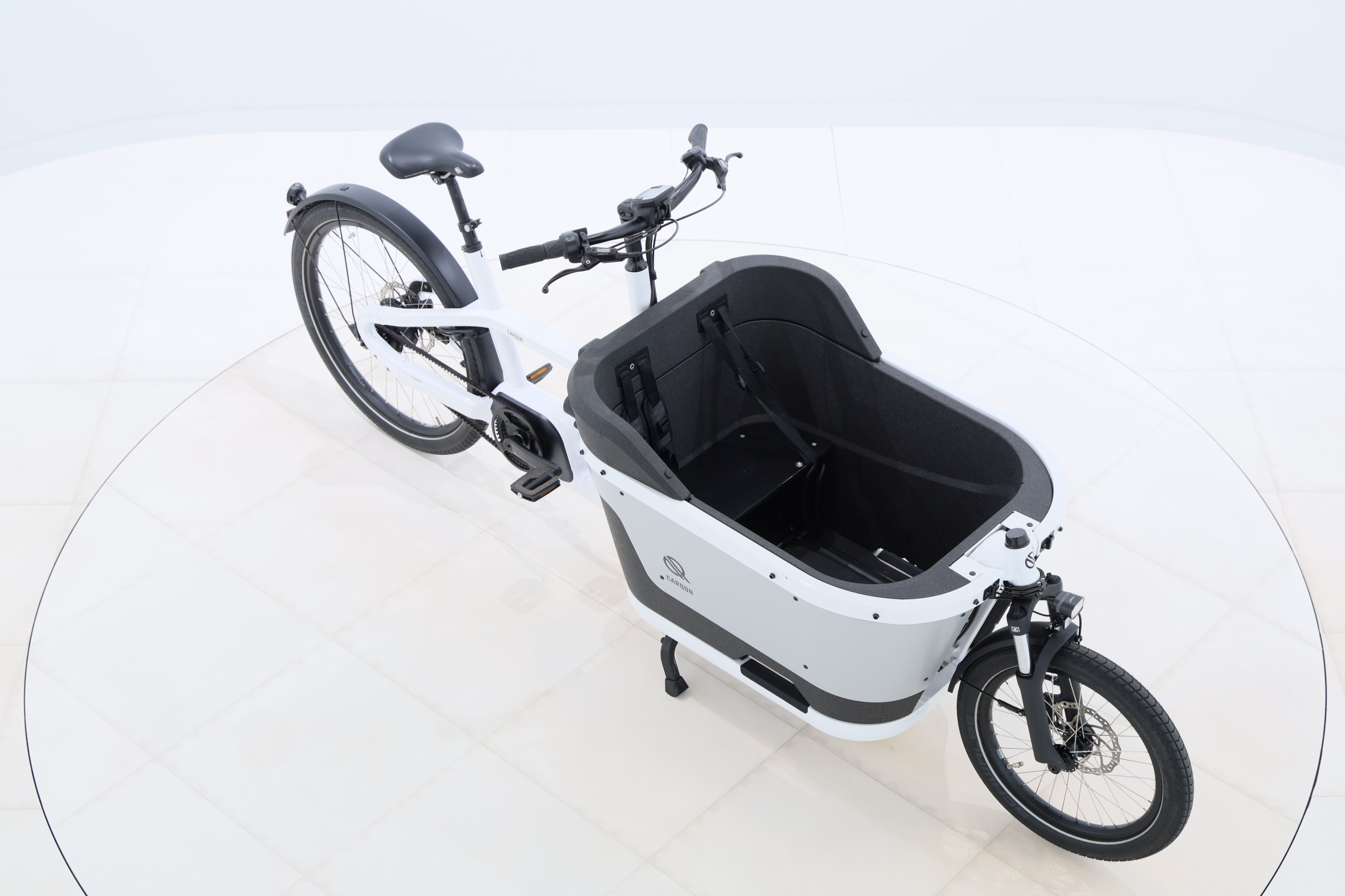 eefc8a77-38c5-41ad-8442-a502416eb5ef