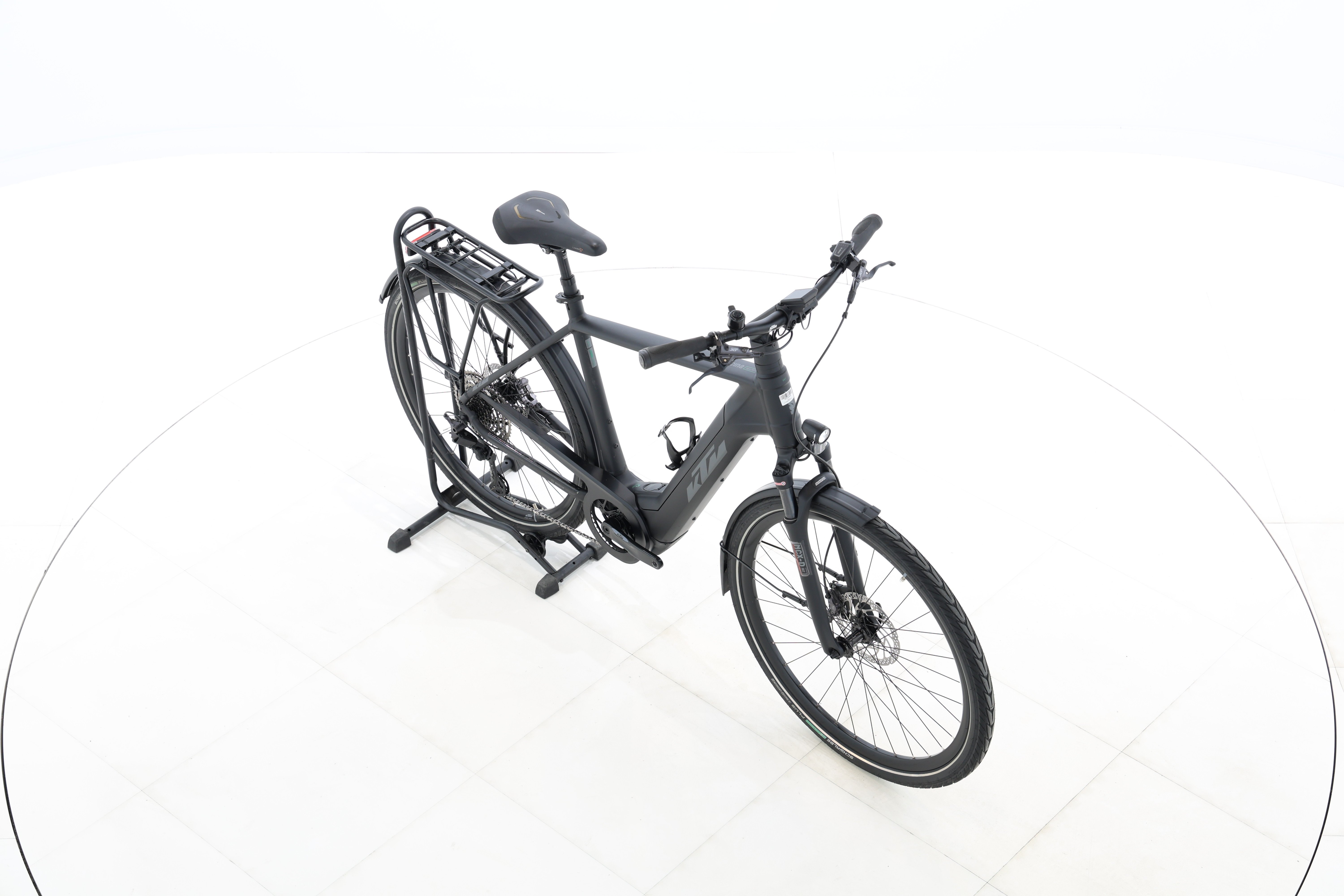 f698ec5c-590d-4099-9cb1-4bbcb68fa03a