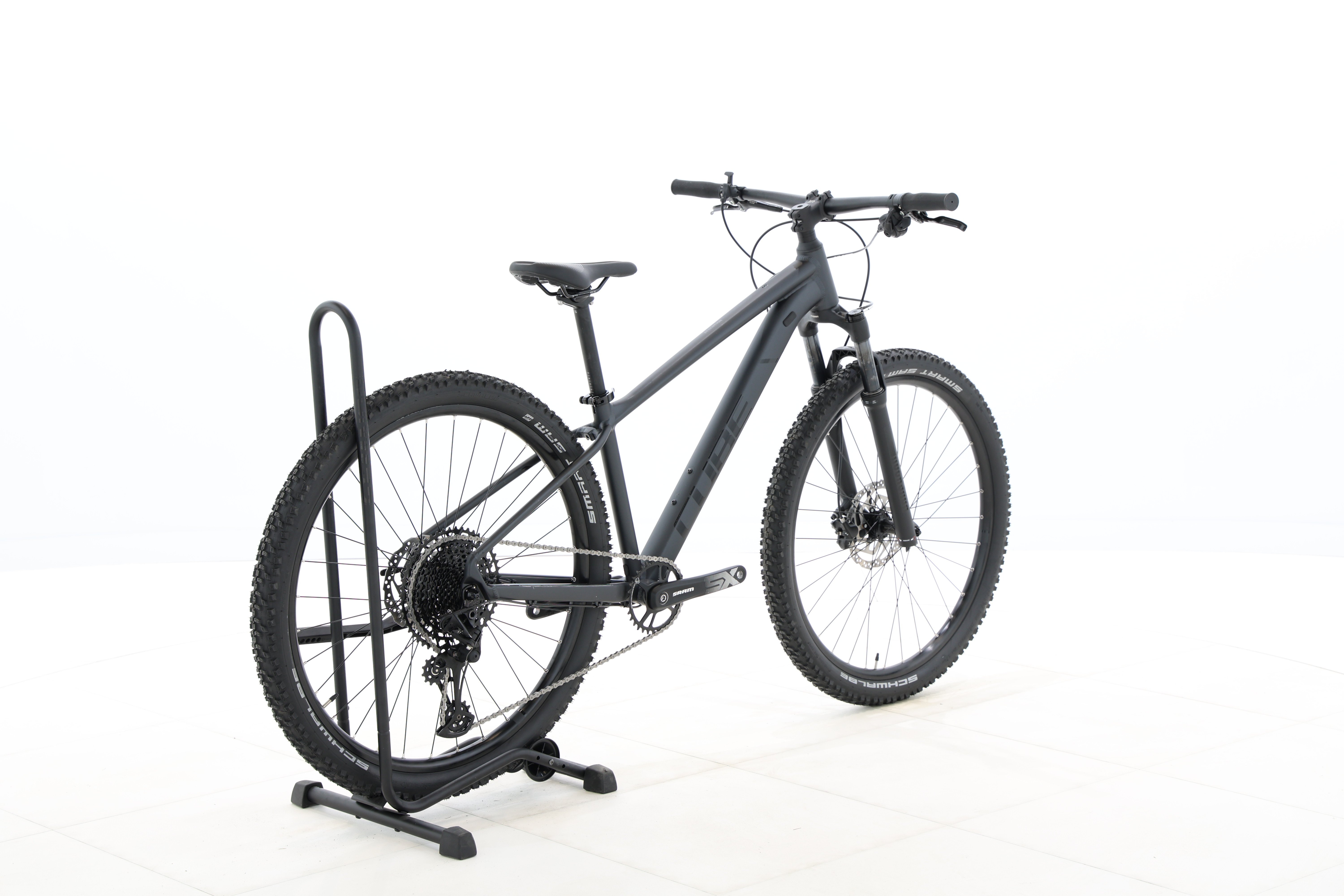 b0359966-68c3-43bb-8b40-c329c3196b39