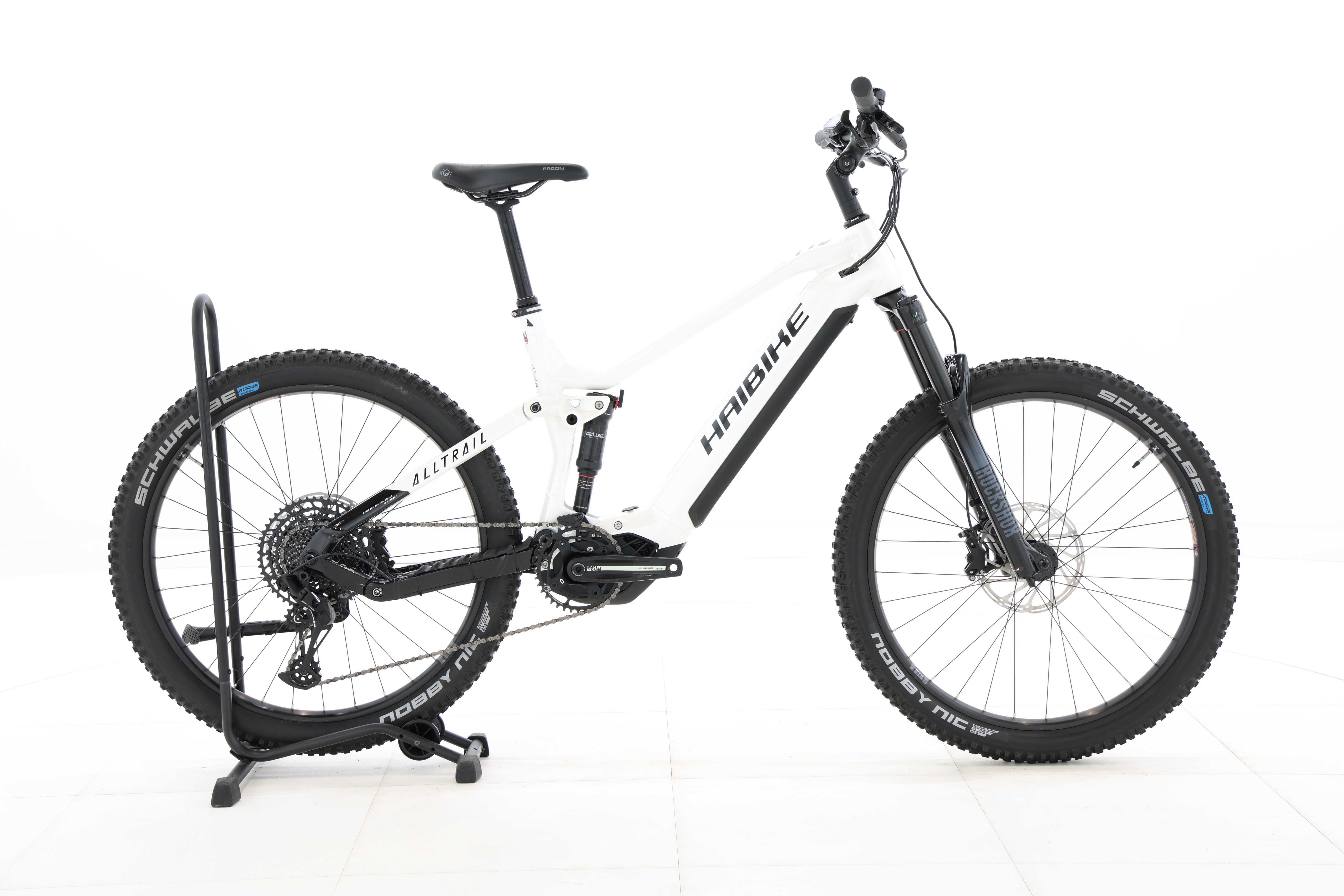 5f5675ca-d93c-4e4d-9ef5-3750b57725a0