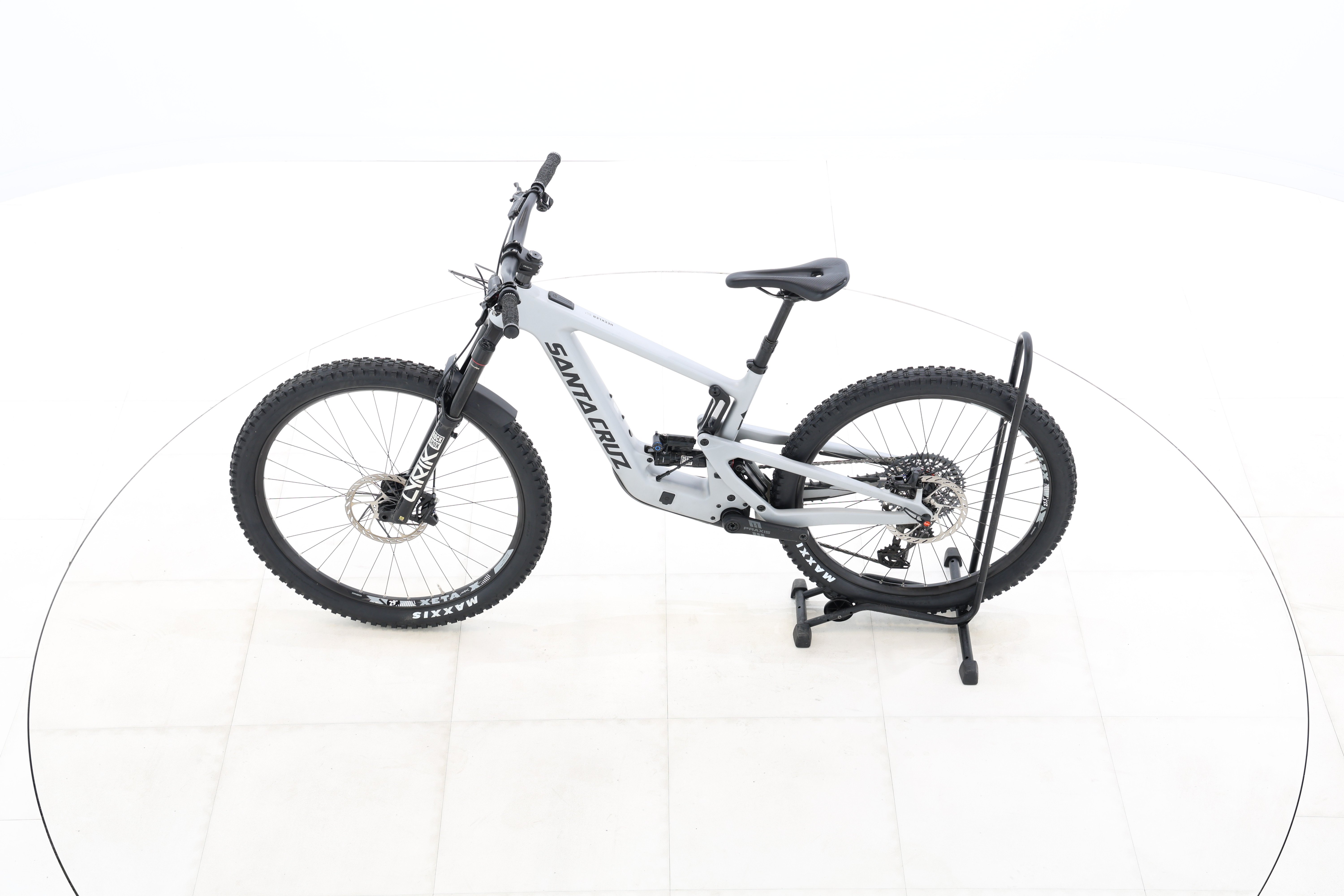 c9f06478-ad44-454e-93c9-8570514e8f56