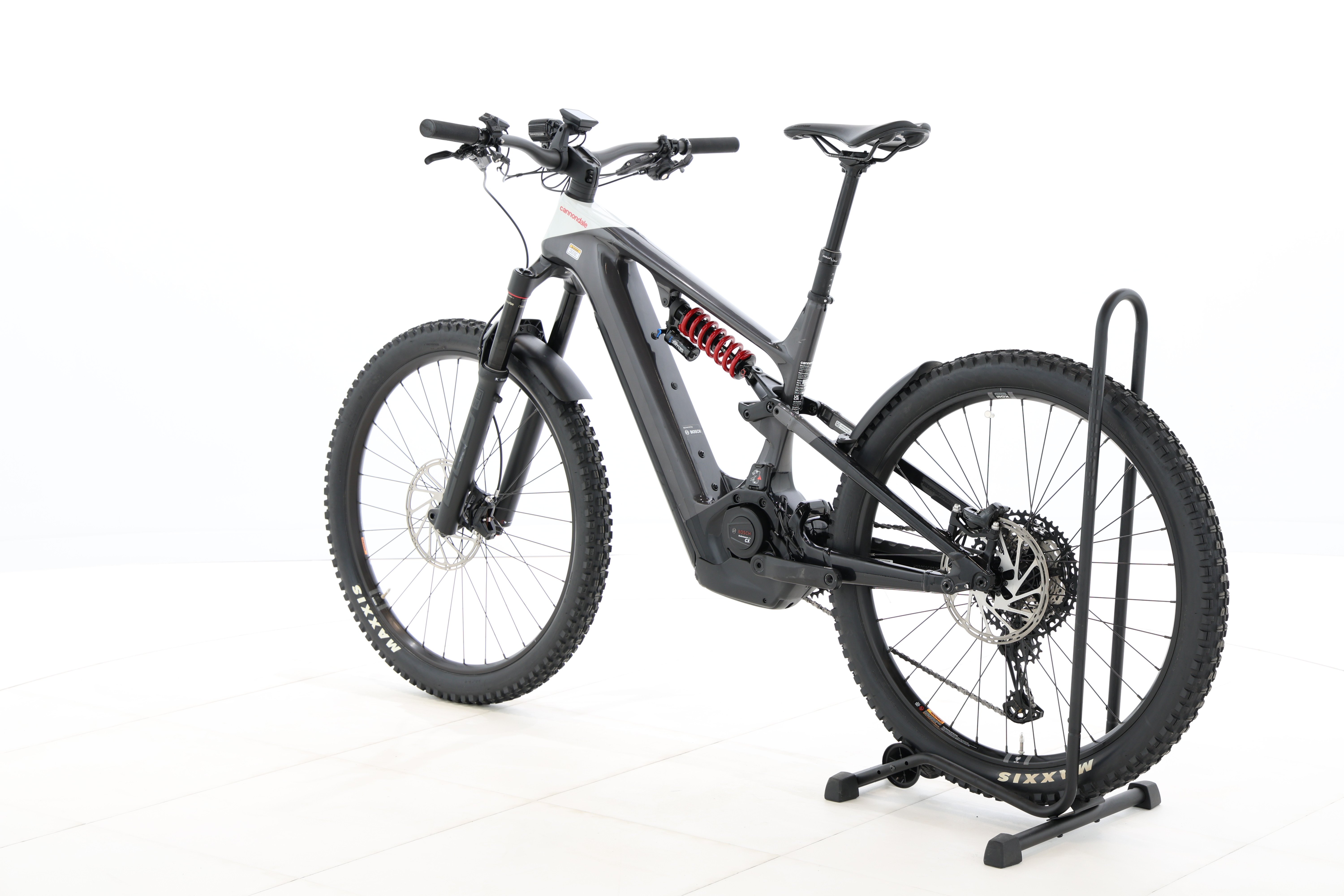 ccfefdff-e133-4703-9f69-838ab76c149a