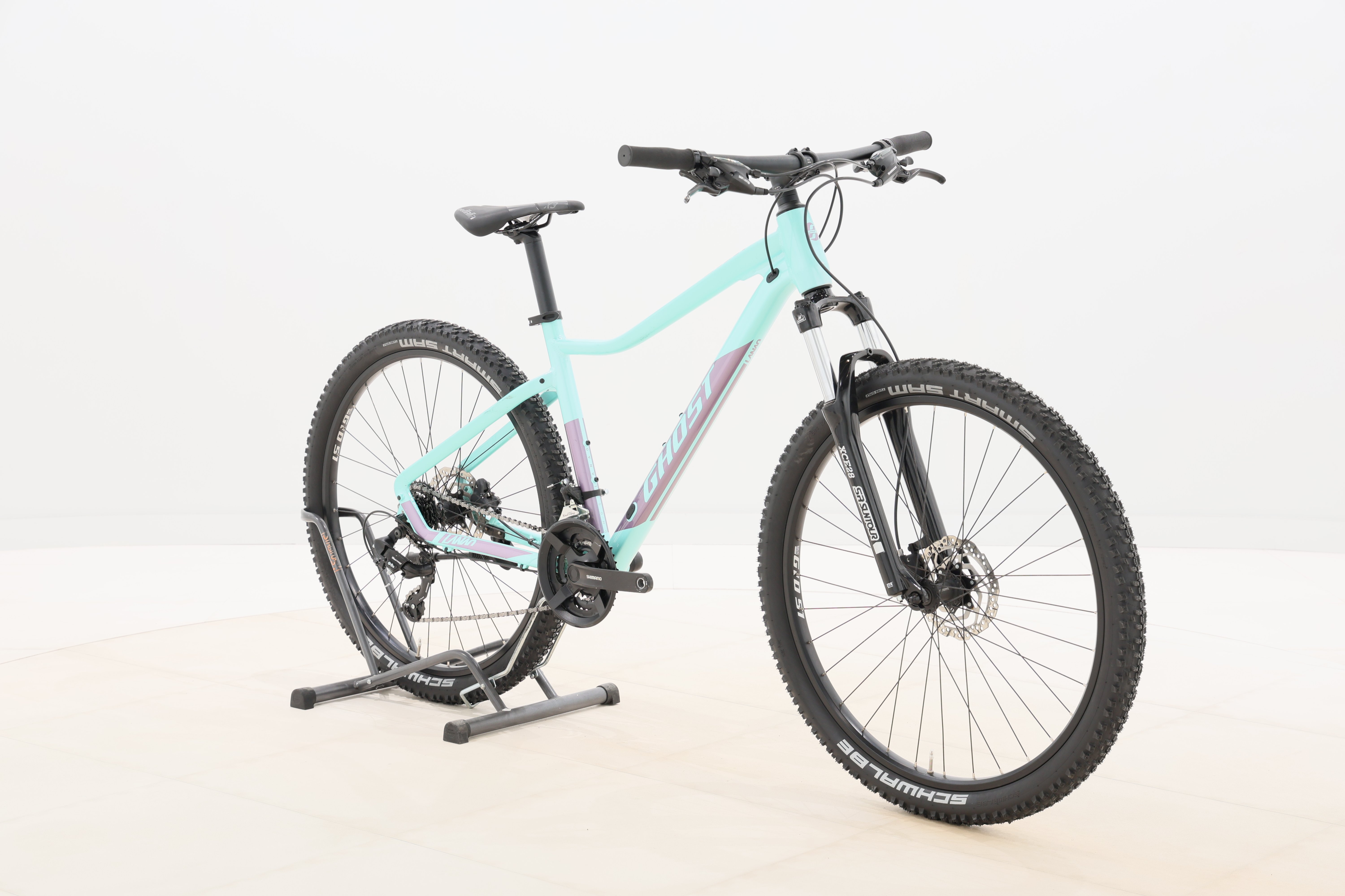 6c16645e-db59-4c47-8f9a-f1dd9d21655b