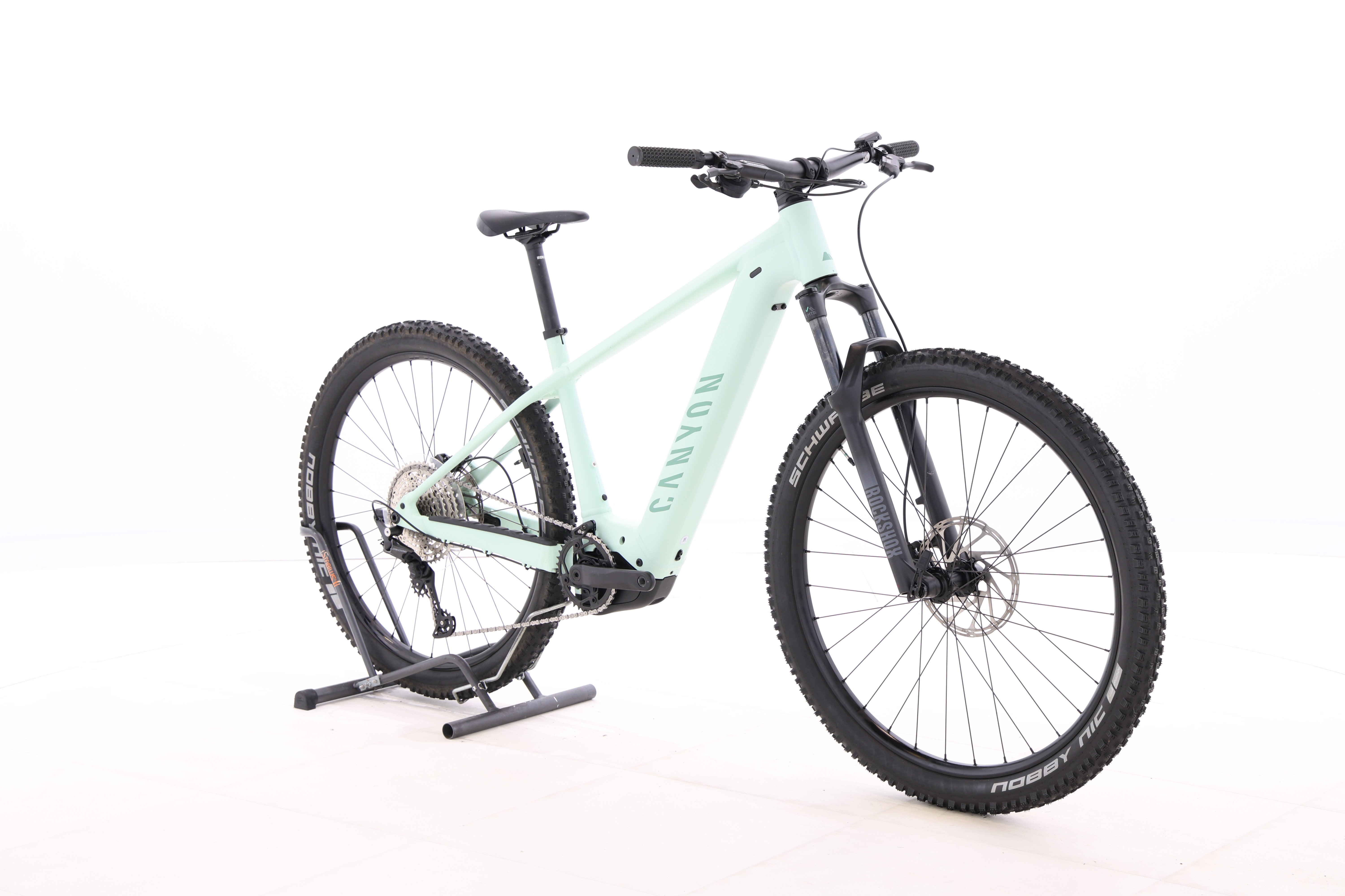 2fd8e4b1-7b37-48b7-b414-efe3691657e9