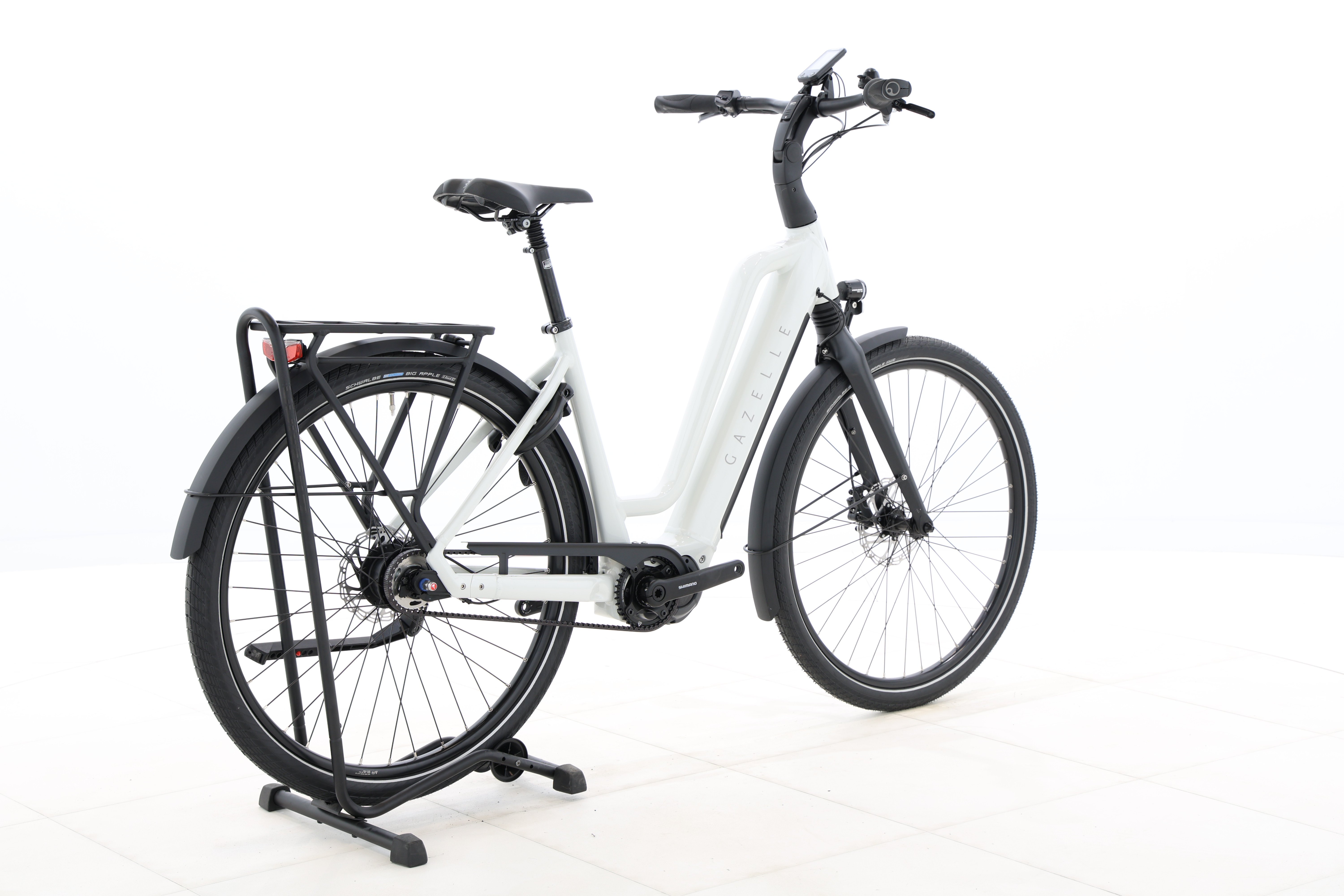 3881a1b5-232a-44cd-936b-6a743aa67afd