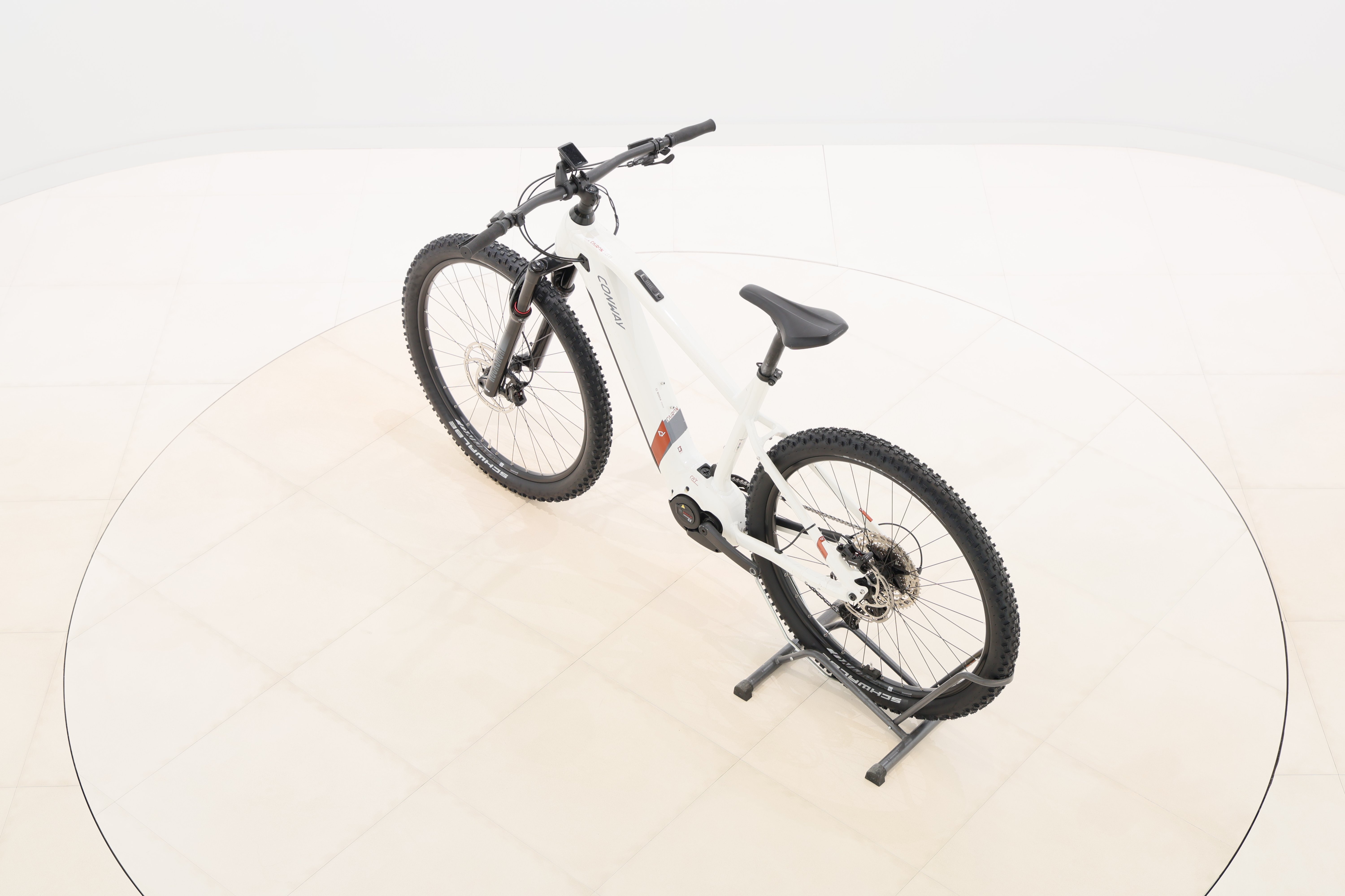 e1f93428-8cac-4088-9c25-f8c5f3618202