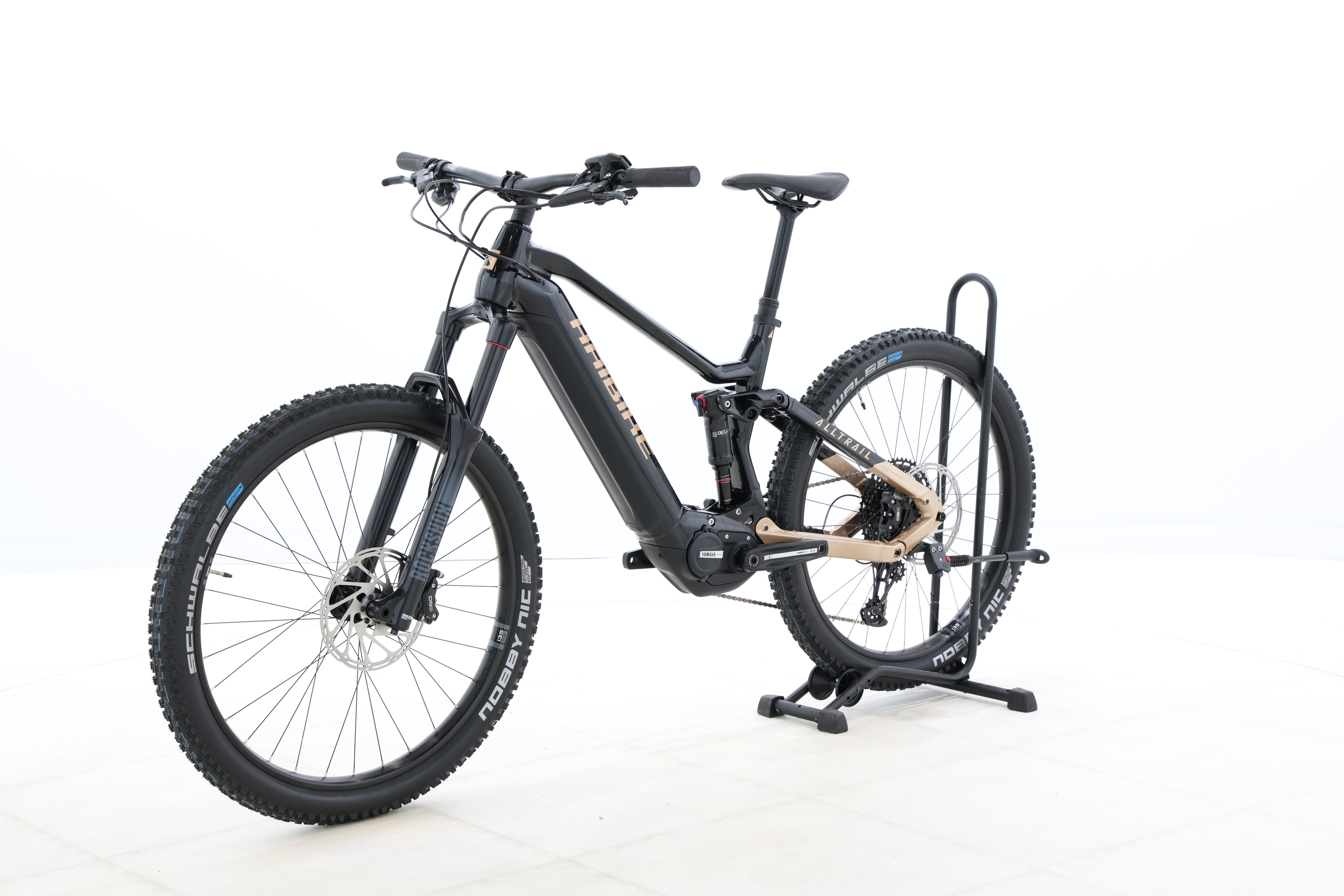 c207da6f-6485-4eb4-86e7-0e5790a6193c