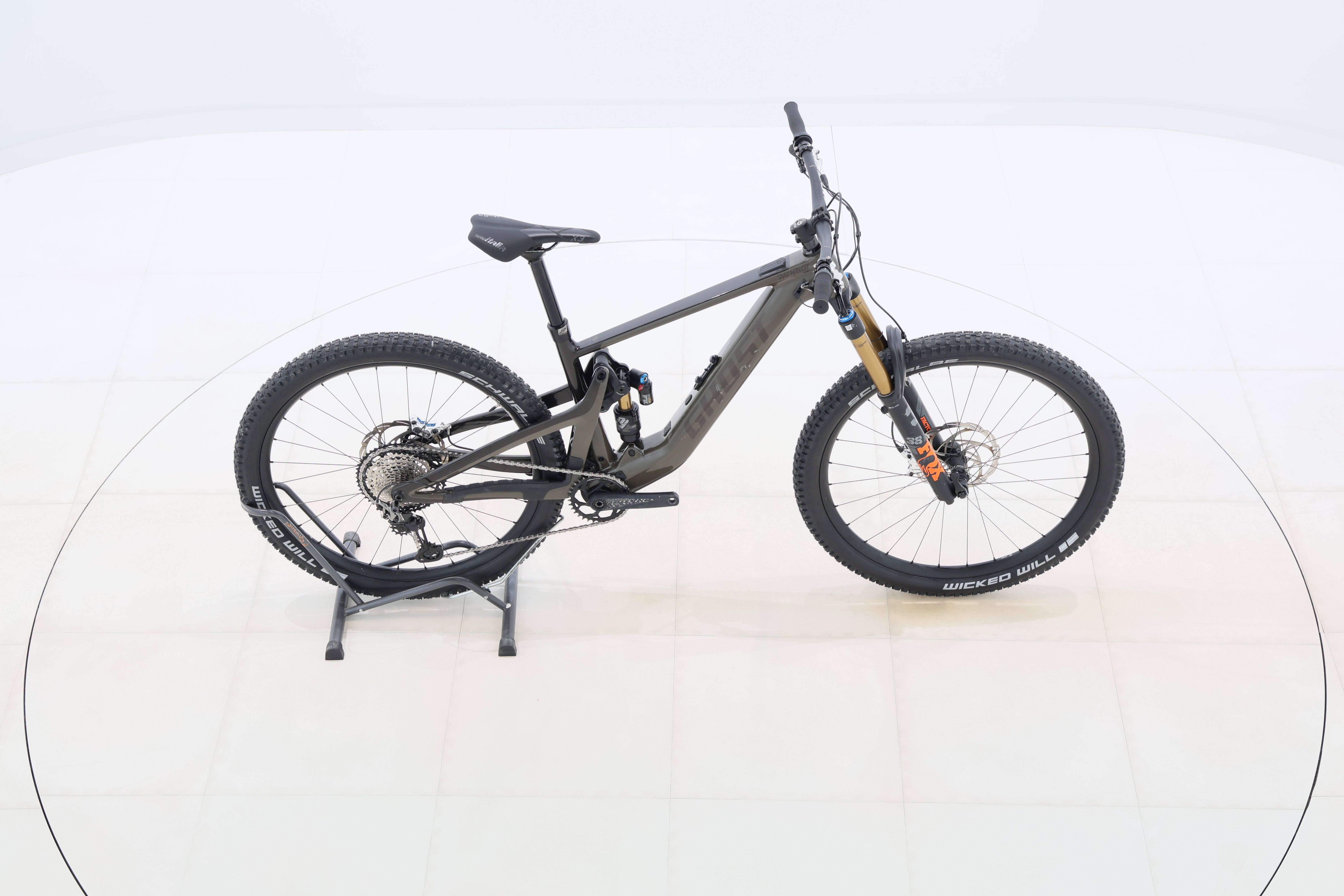 d05fd6e8-234a-4334-bb2c-86695270e0c4