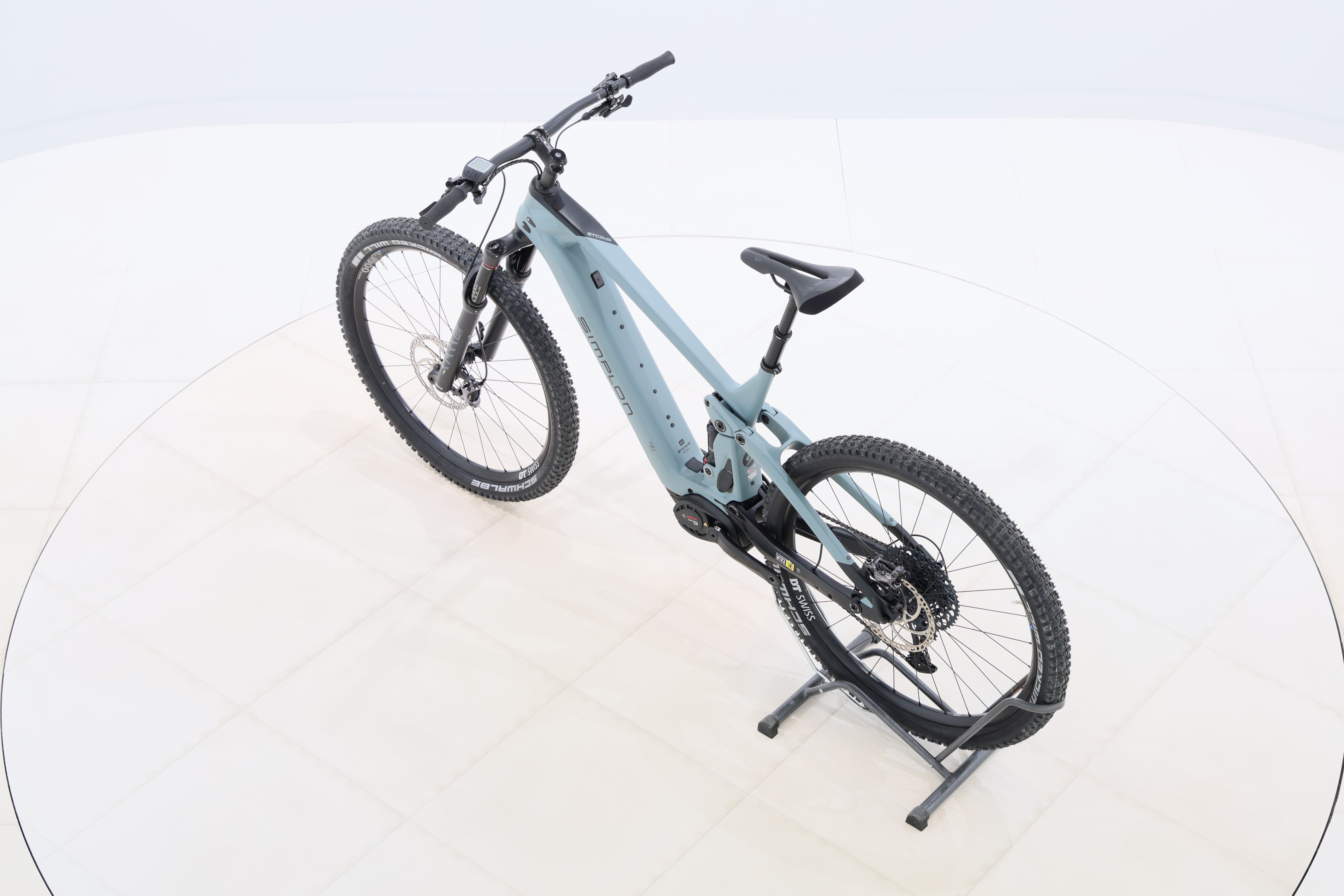 295c541b-8b57-40a3-9db7-aec4240a27bd