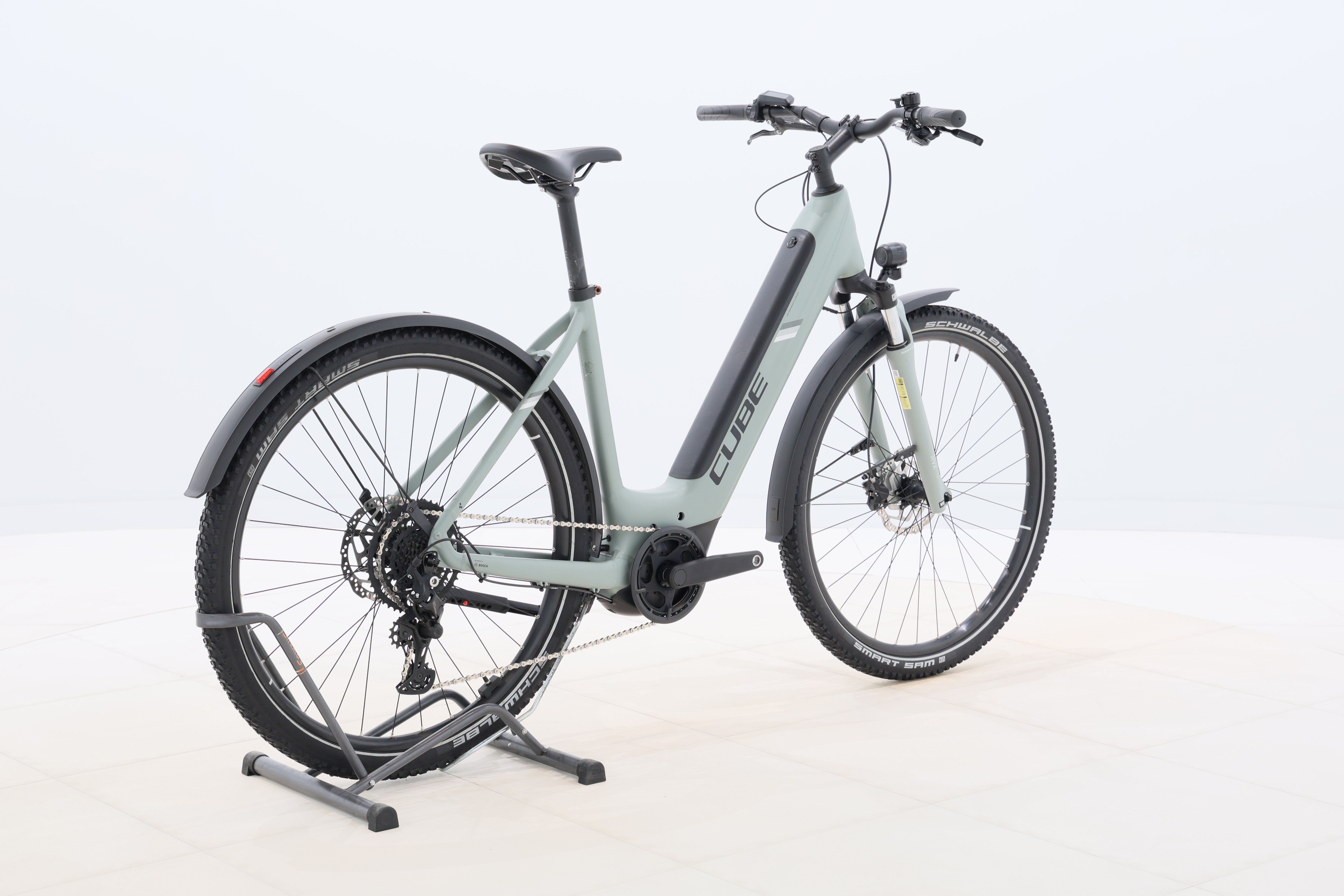 eeee97b2-e217-4351-bfe7-6b2f456af26a