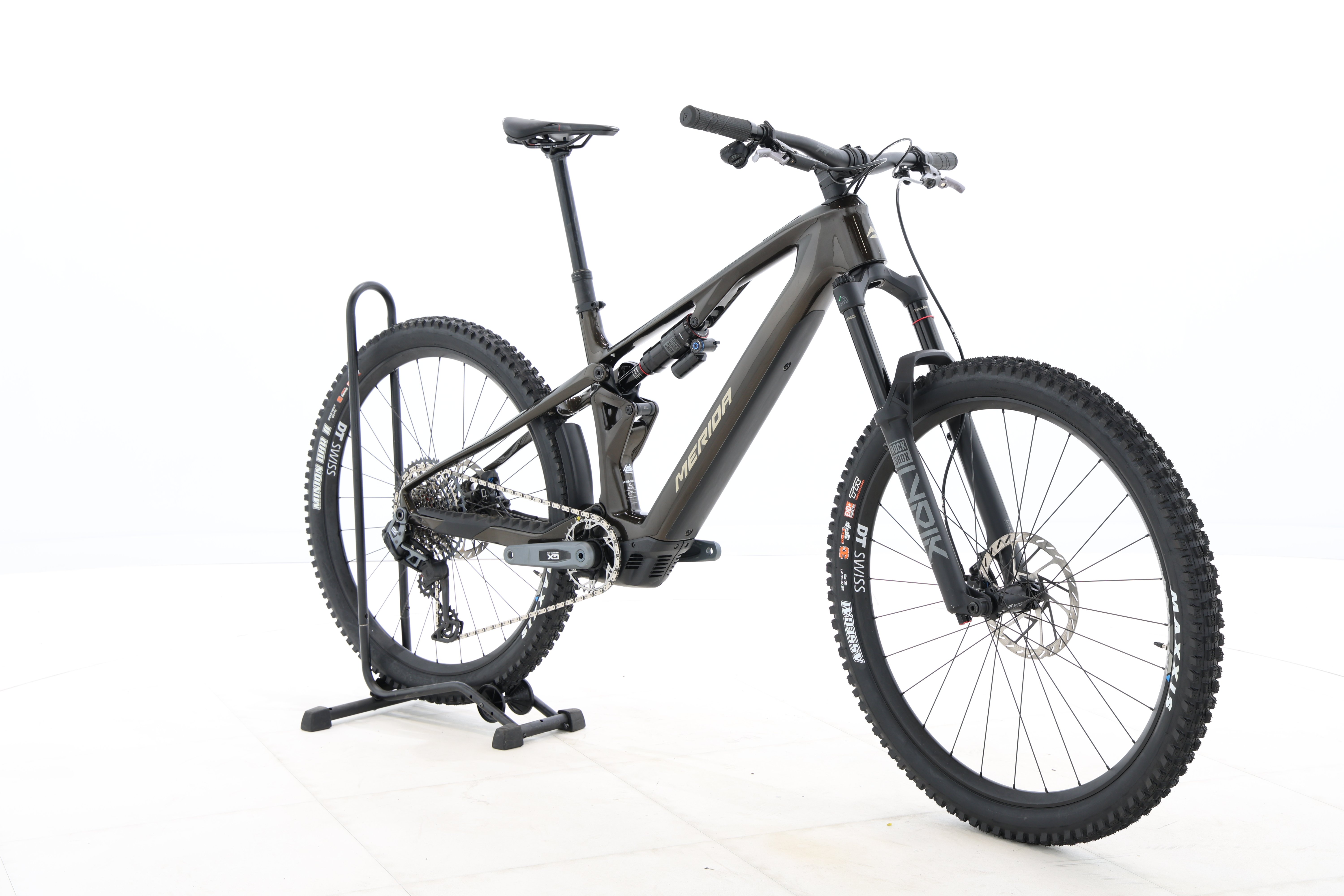 7bf8c658-ffd6-4ff0-a7c8-45347197383f