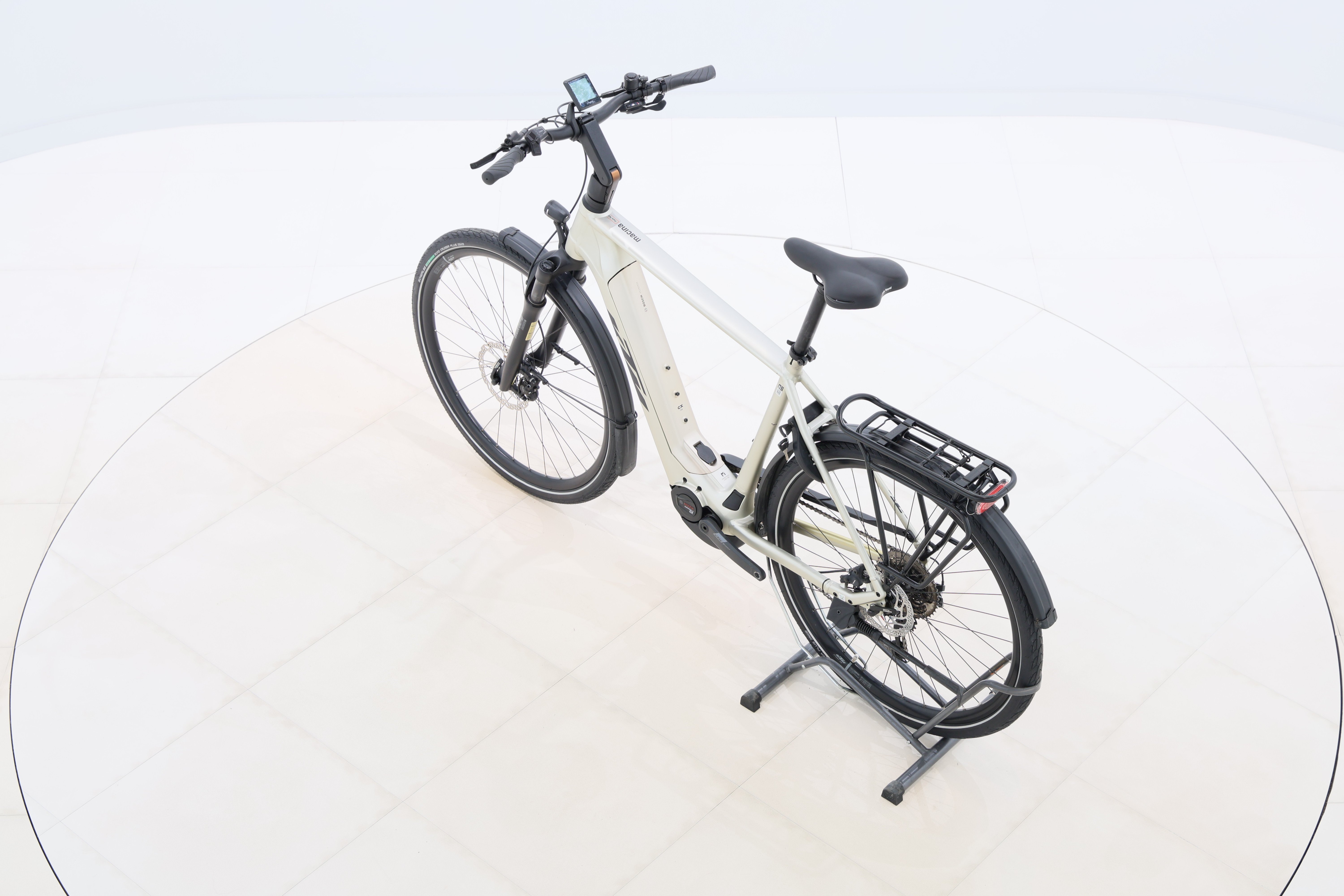 bb815856-73aa-4b78-bd32-fa52ea760d41